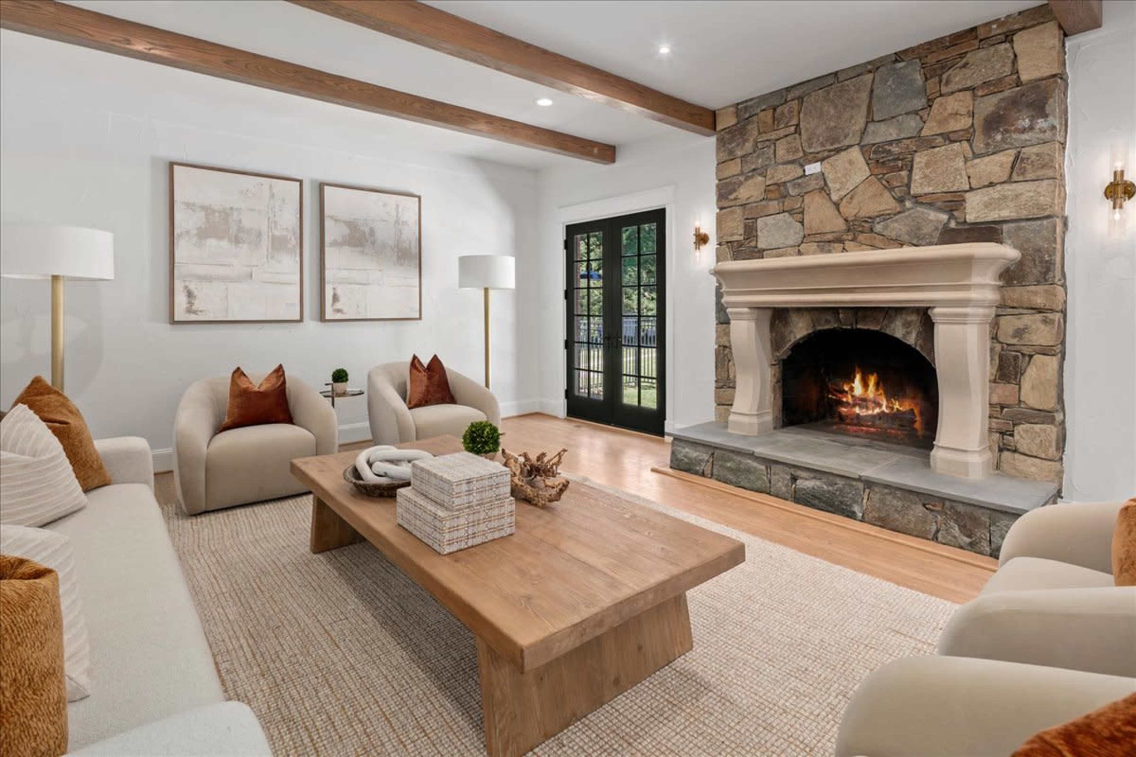 The Potomac Manor Image in Travilah, Potomac, MD