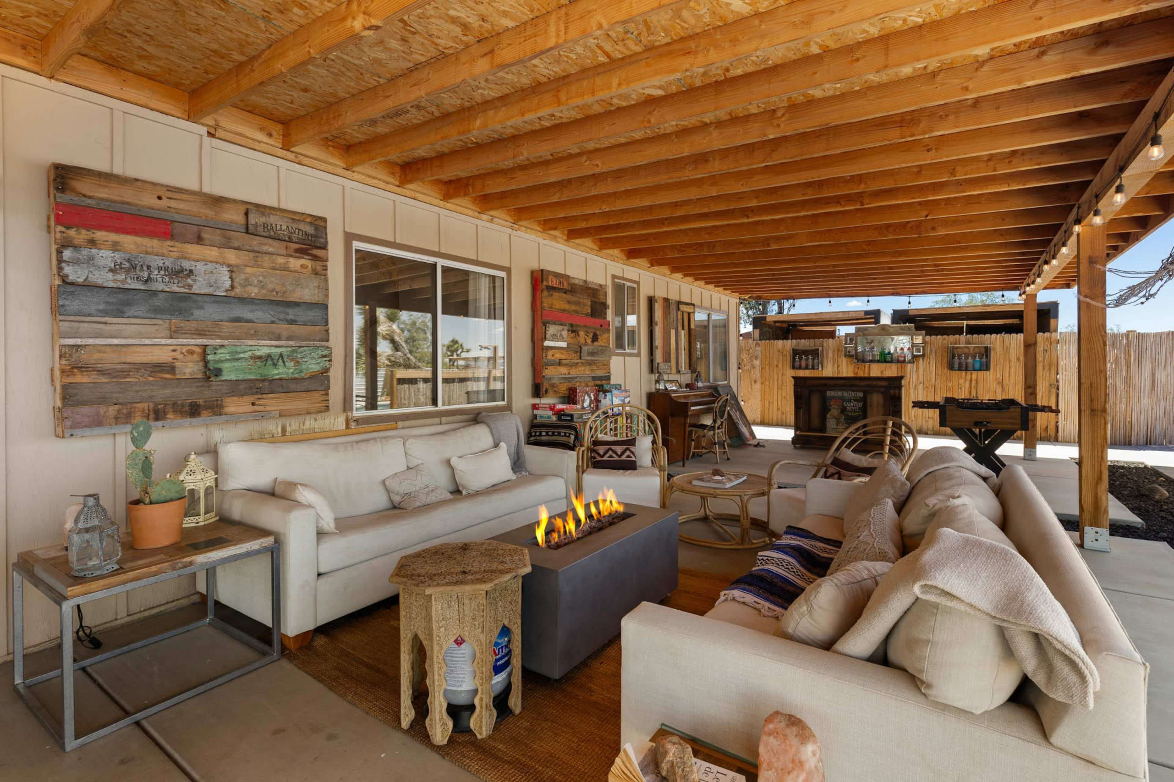 Pool&Spa • Sunny Sands • BBQ • Games • Hiking 8ppl Image in , Yucca Valley, CA