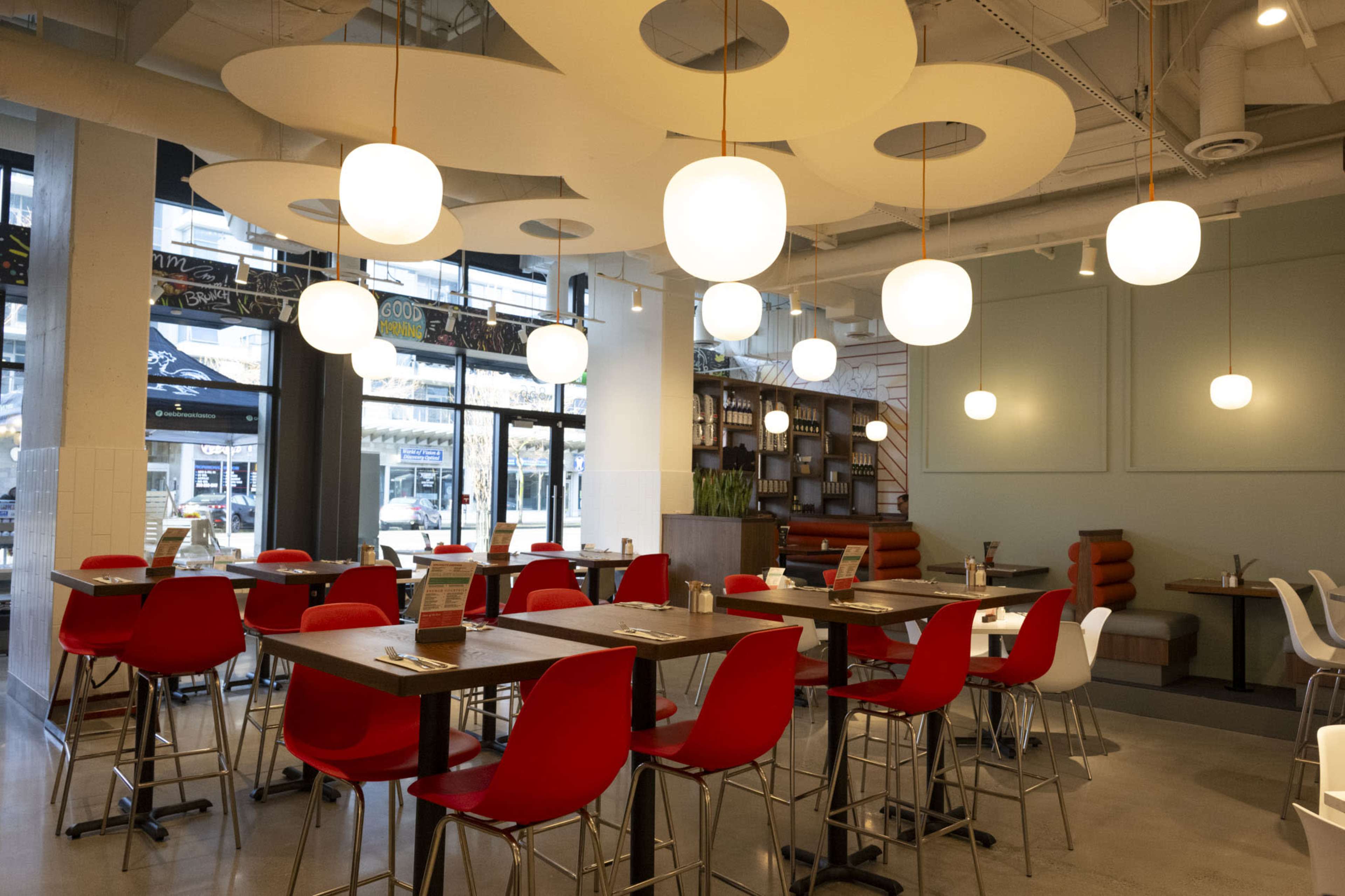 Bright, Light-filled, Vibrant Restaurant & Bar Image in Downtown, Victoria, BC