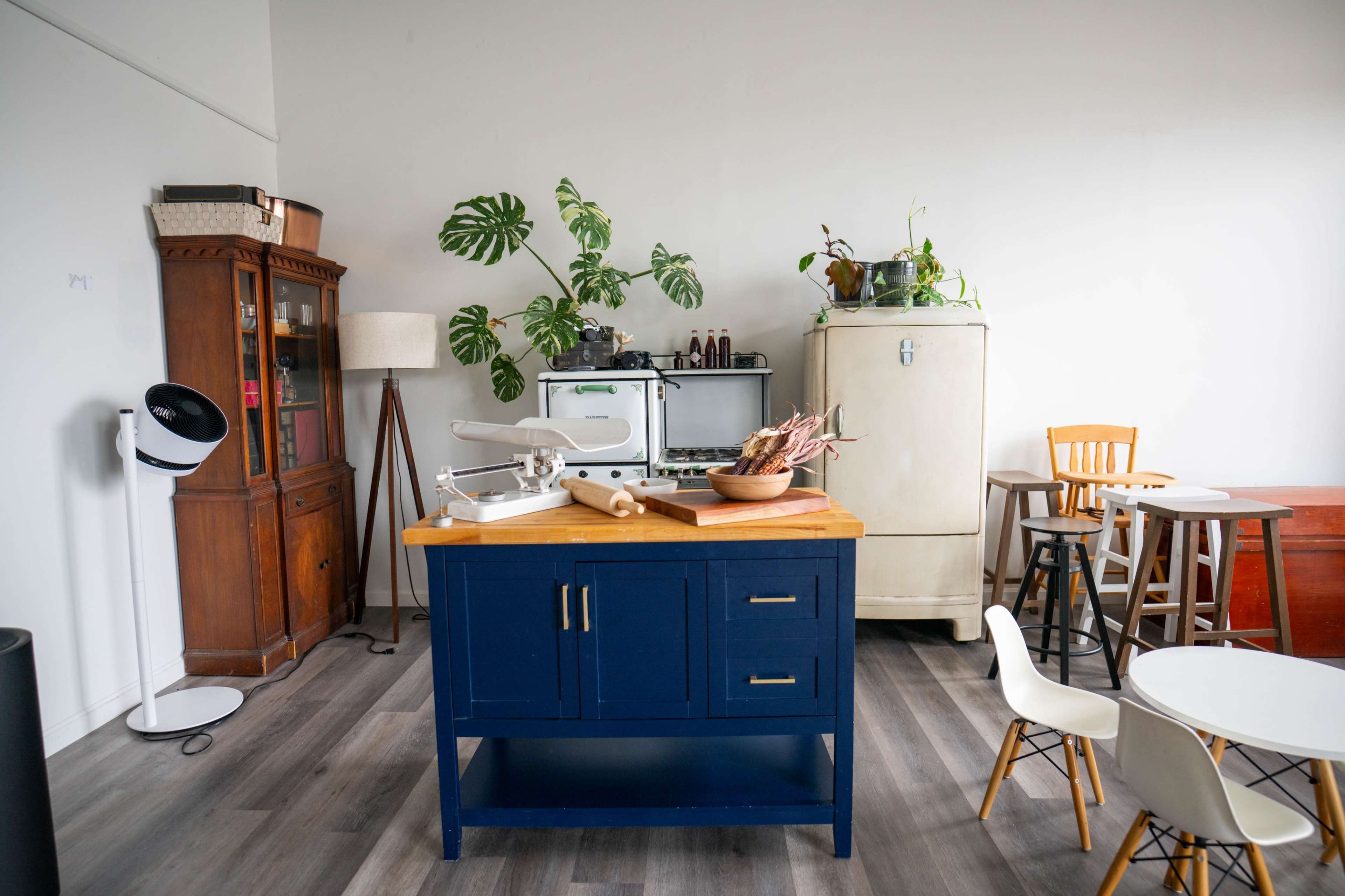 Versatile Production Studio with Many Props in East Providence Image in East Providence, Riverside, RI