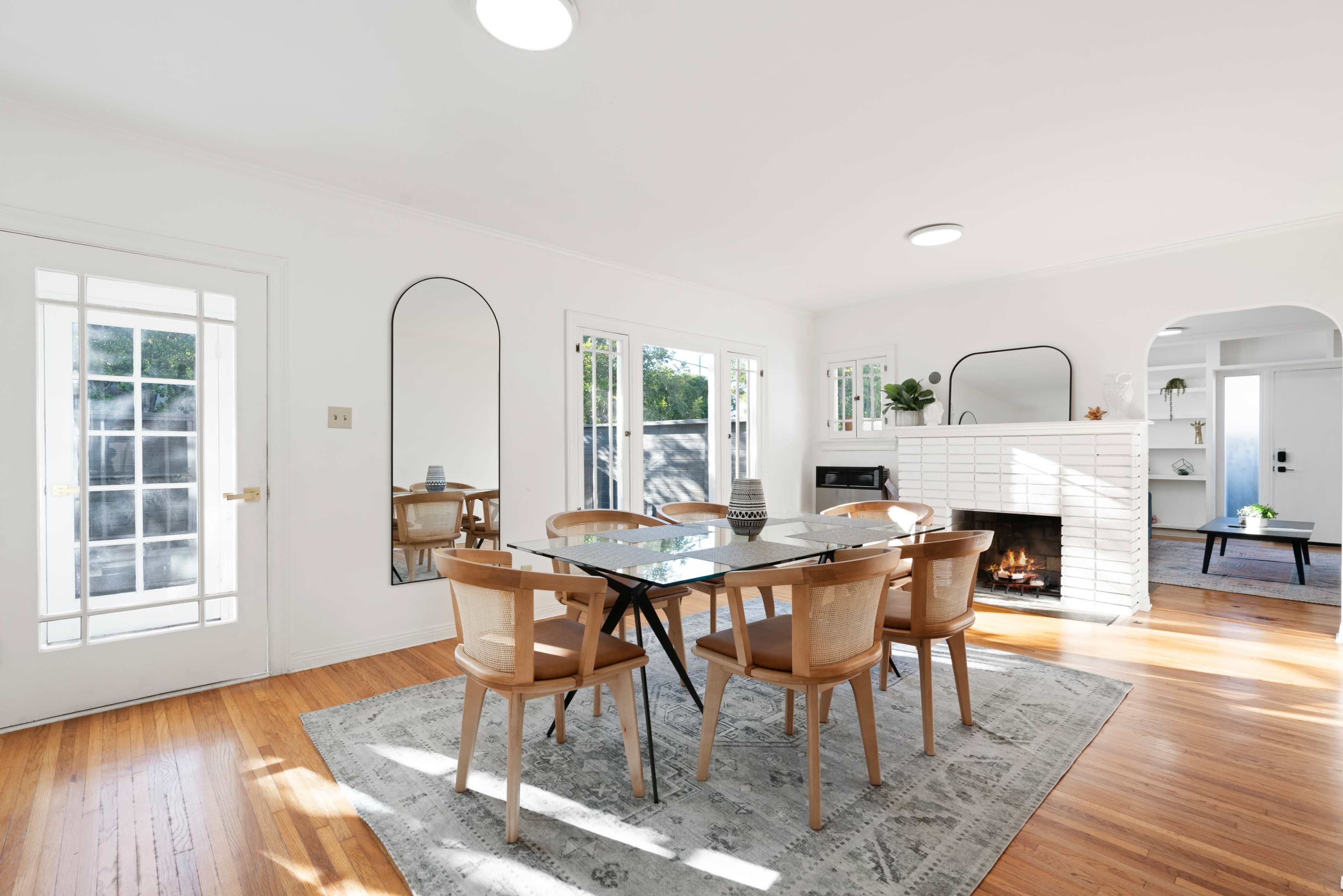 Bungalow Home on Aliza Hotel premises Image in Venice, Venice, CA