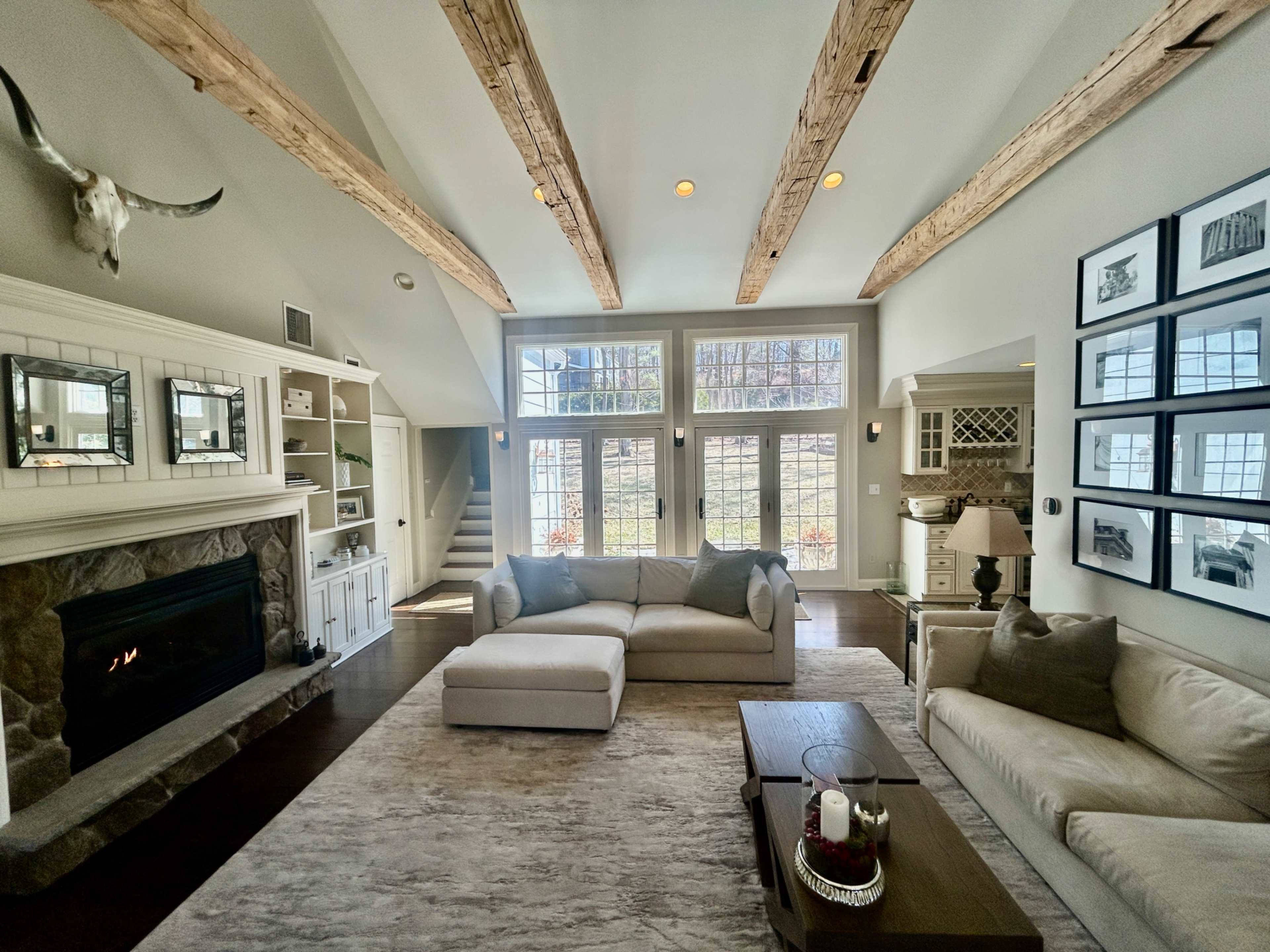 Elegant American Colonial Home in Upscale Suburb Image in Bernardsville, Bernardsville, NJ