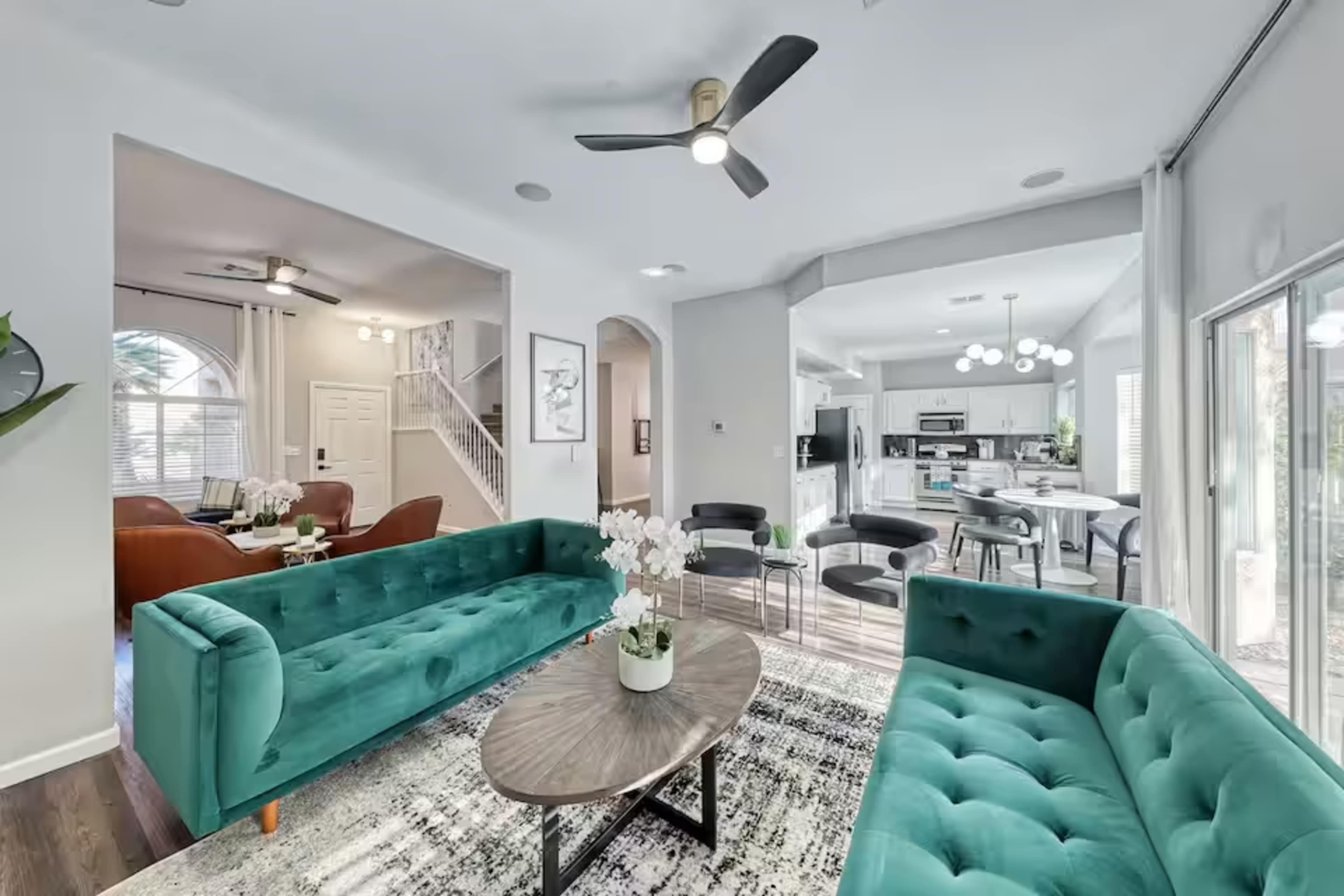 Designer Green Valley Home – Perfect for Meetings, Events, Shoots & Retreats Image in Henderson, Henderson, NV