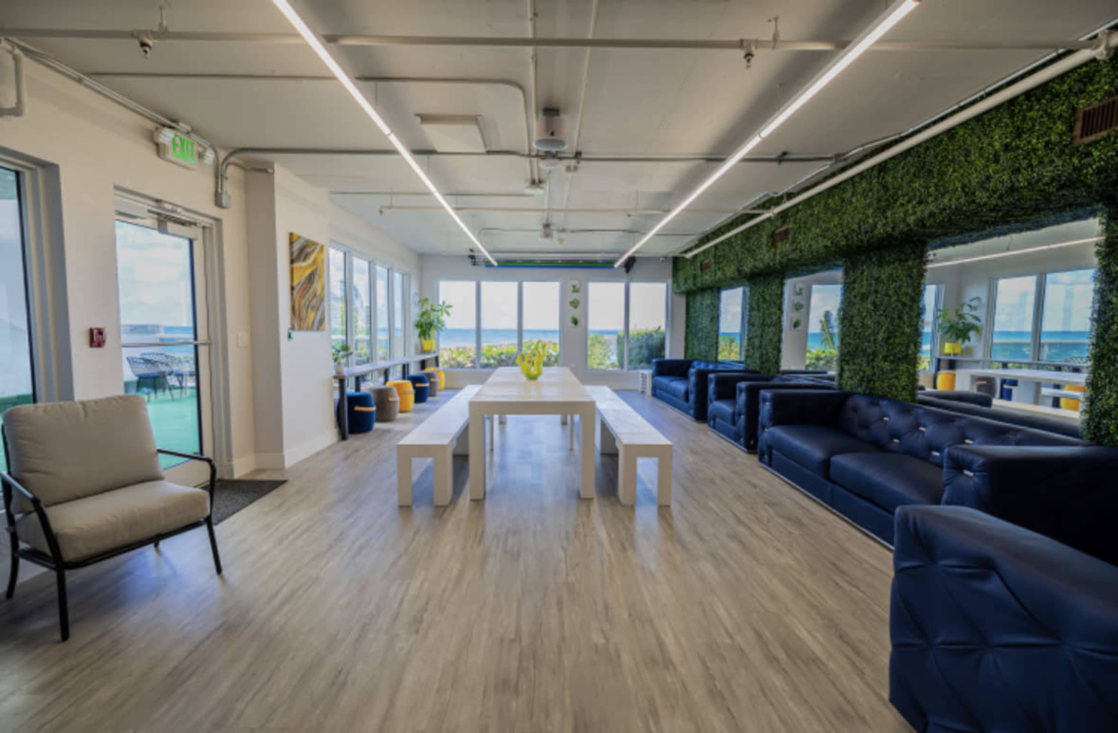 Unique Luxury Beach Front  Meeting Space - FULL VENUE Image in Hallandale Beach, Hallandale Beach, FL