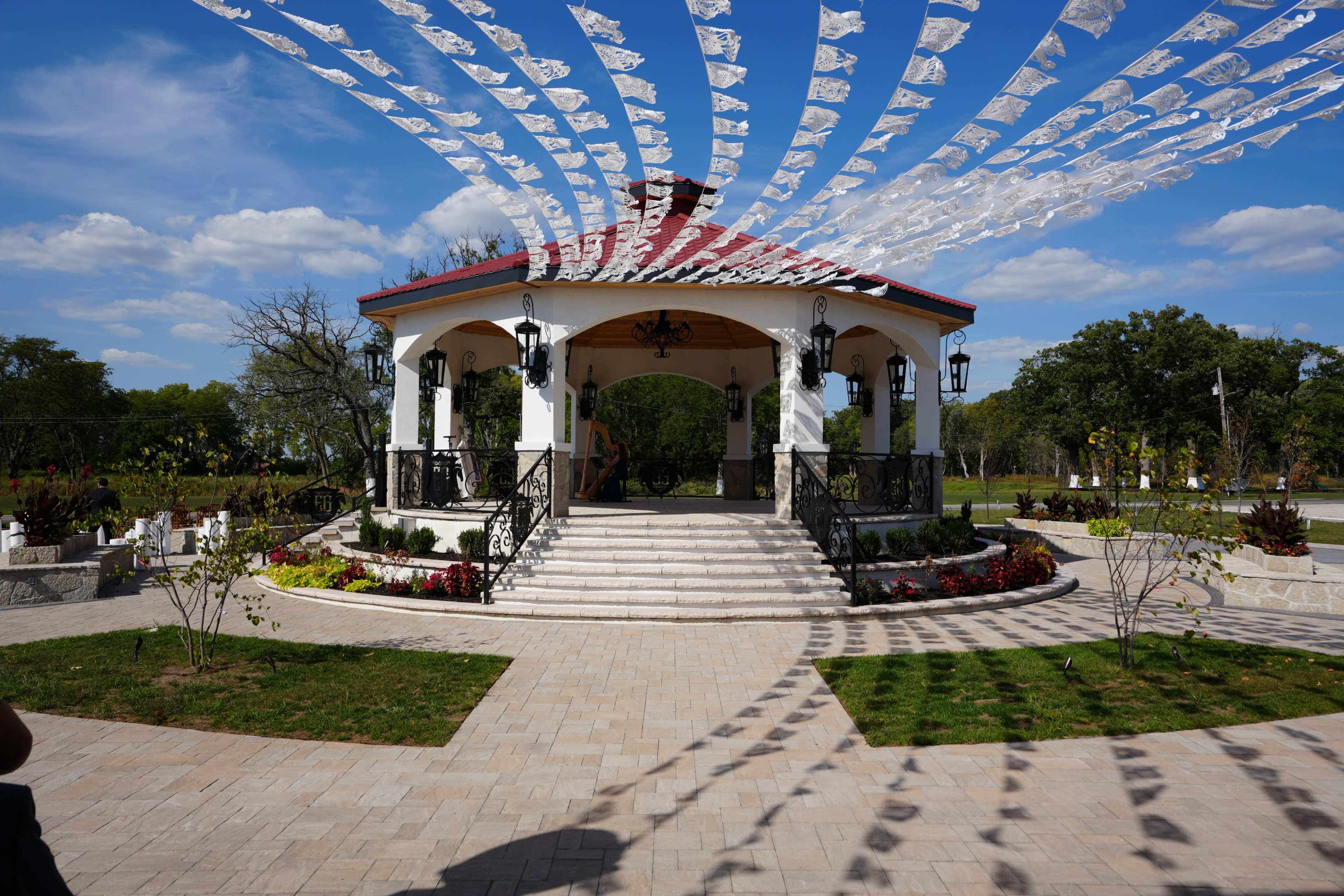 Rancho El Grande Image in Seward Township, Minooka, IL