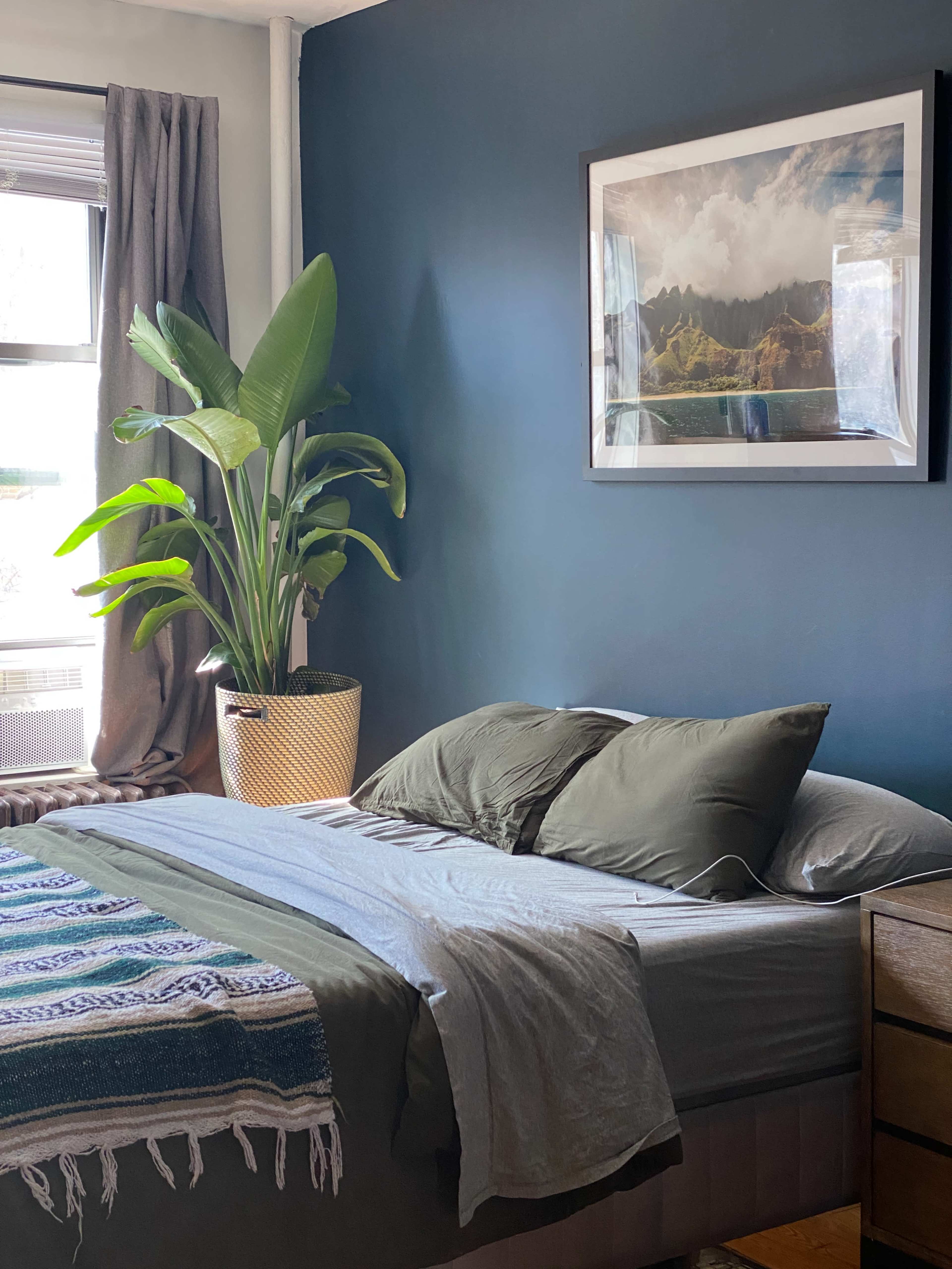 Brooklyn Railroad Apartment w/ Kitchen Image in Williamsburg, Brooklyn, NY