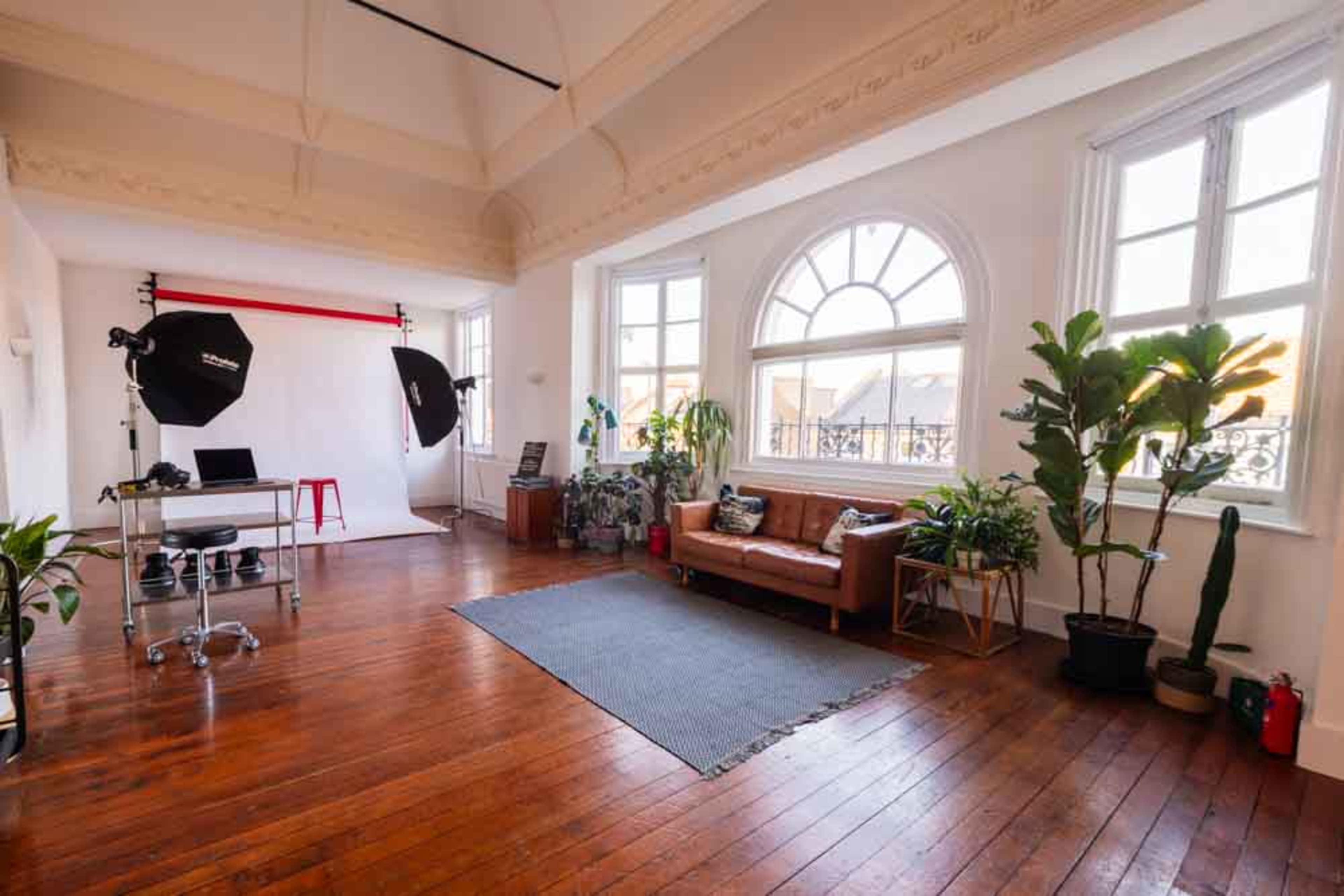 Balham Natural Light Studio Image in Balham, London, ENG