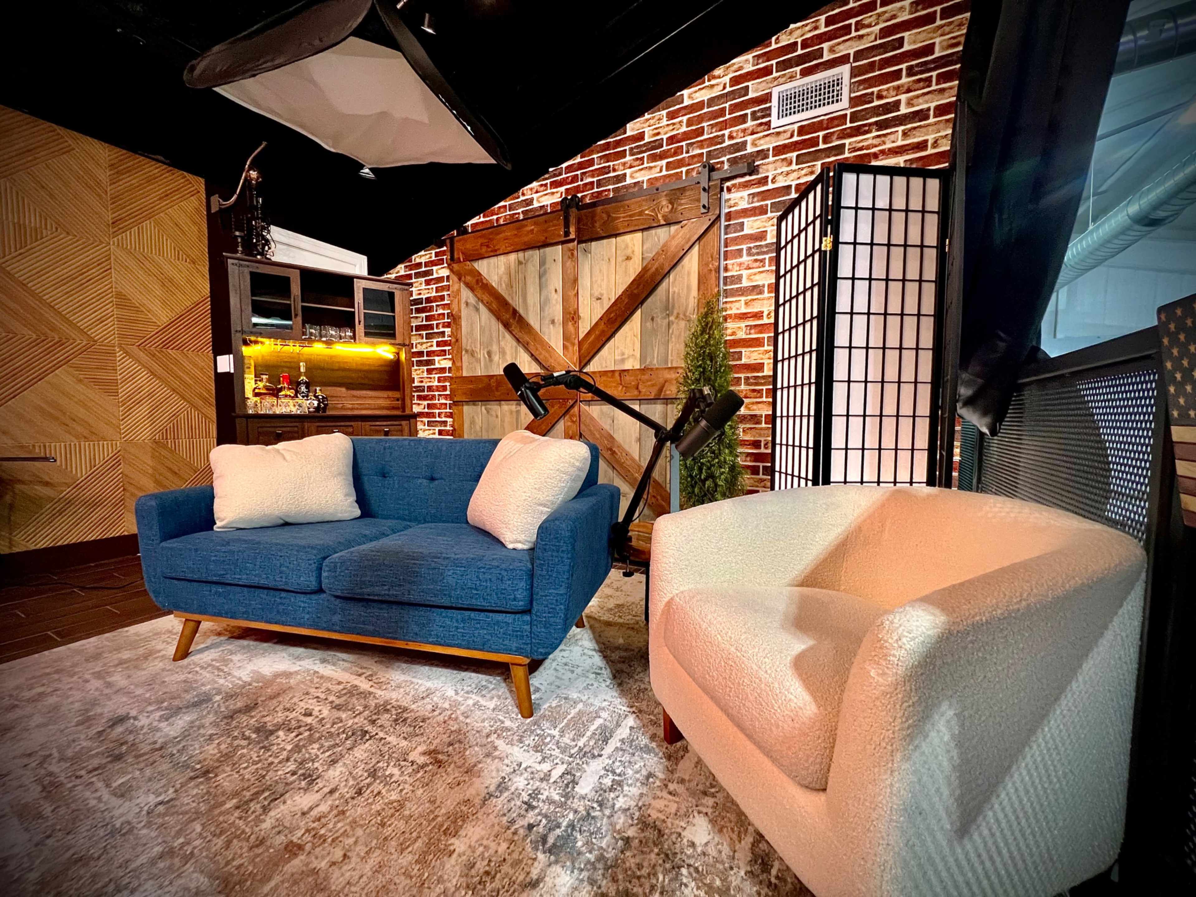 Modern Podcast & Media Studio & Gym w/ Pro Lighting, Mics, and Acoustics Image in , Nevada, TX