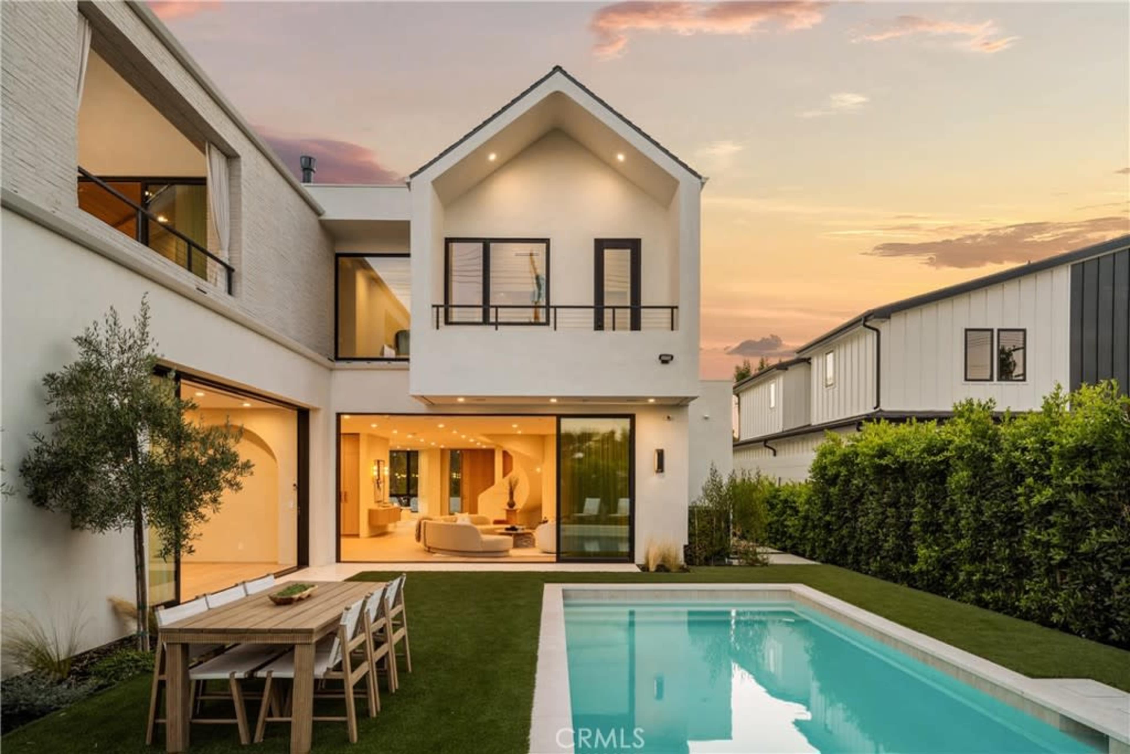 Gorgeous & Private Modern Home in the Hills Image in Encino, Encino, CA