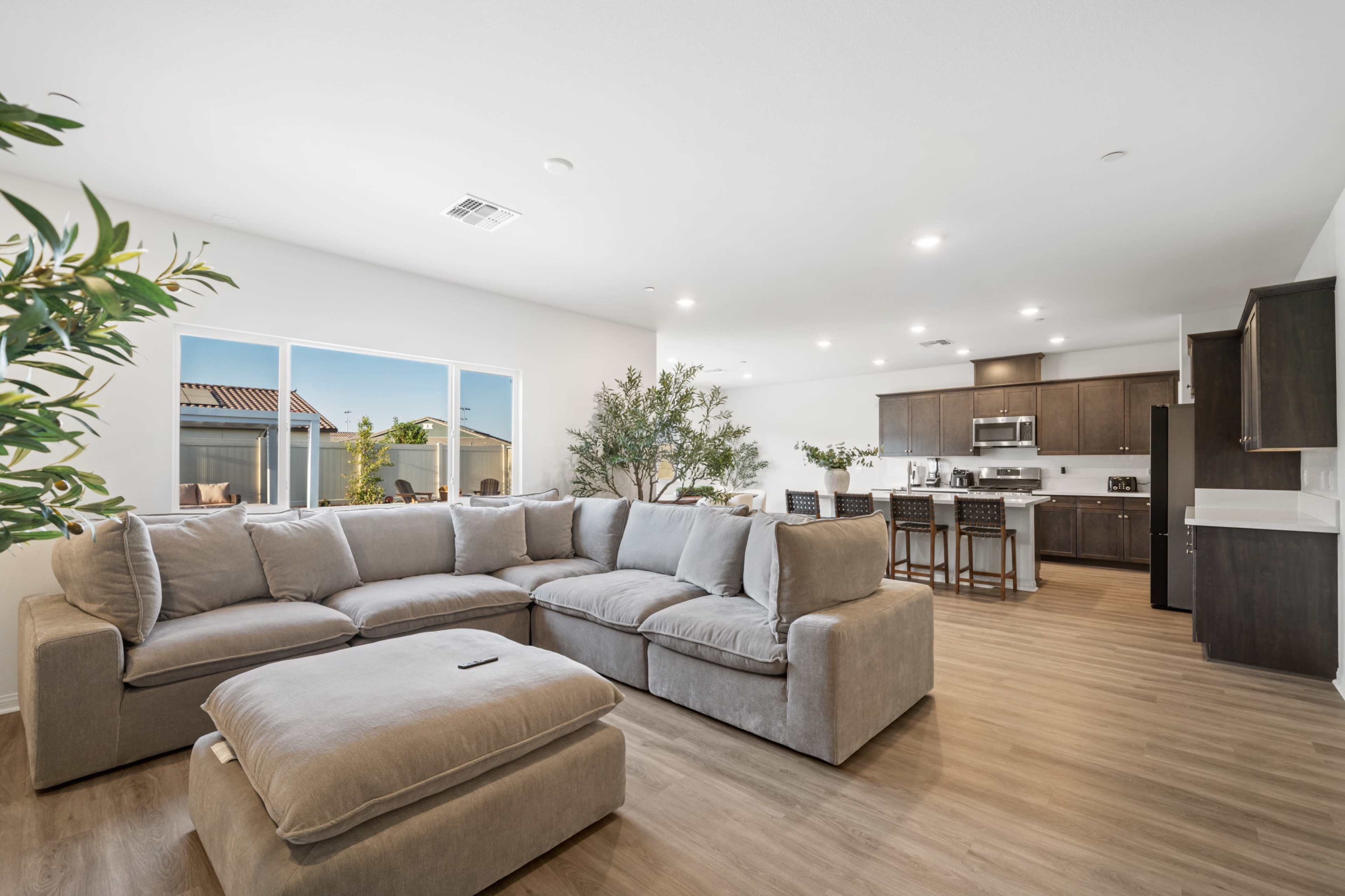New residential space Image in Park Avenue, Bakersfield, CA