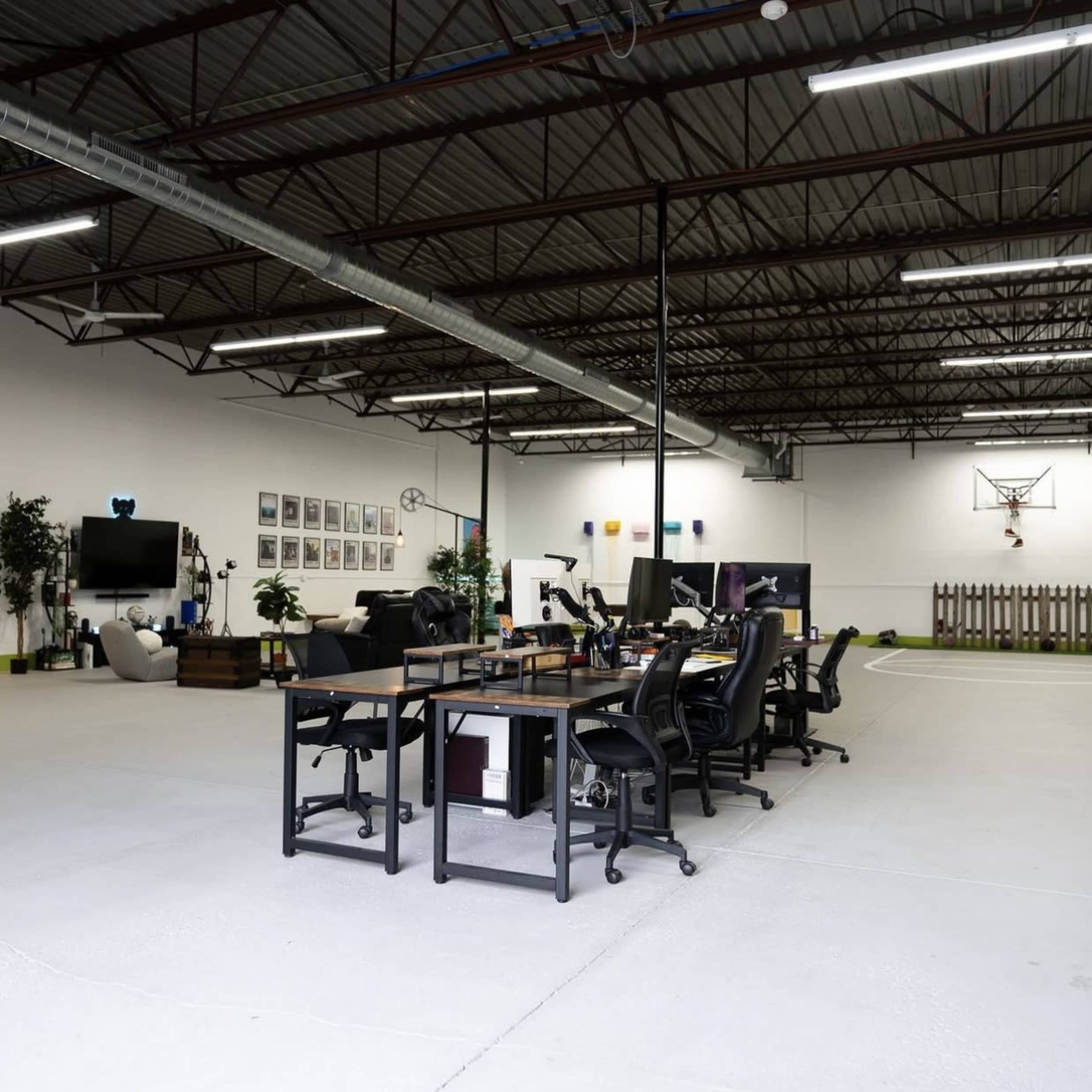 11,000 sq ft Studio Space with 40FT cyc wall Image in Grider, Buffalo, NY
