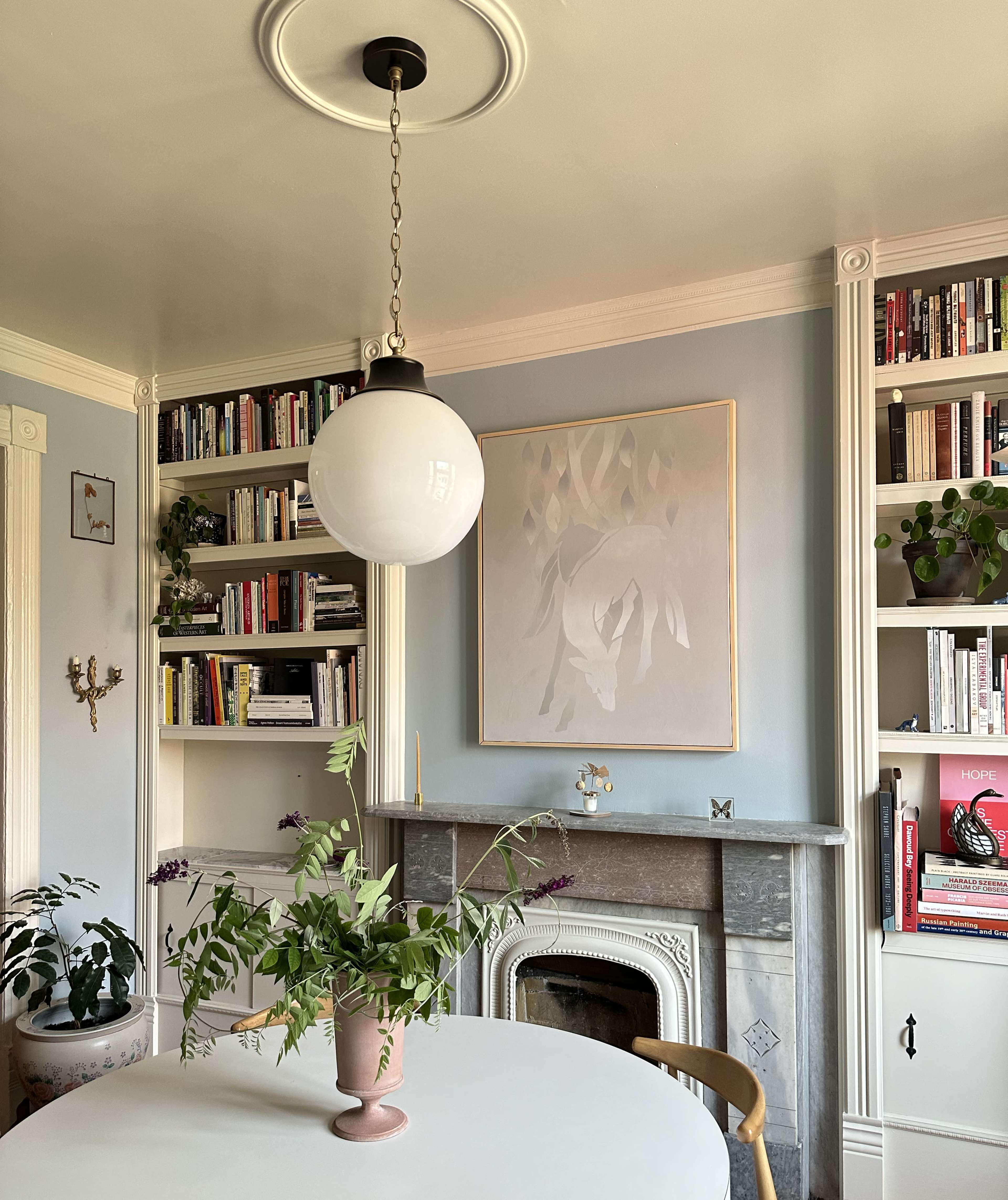 Vintage, Charming Victorian Two-Story Apartment in Chicago for Production Image in West Town, Chicago, IL