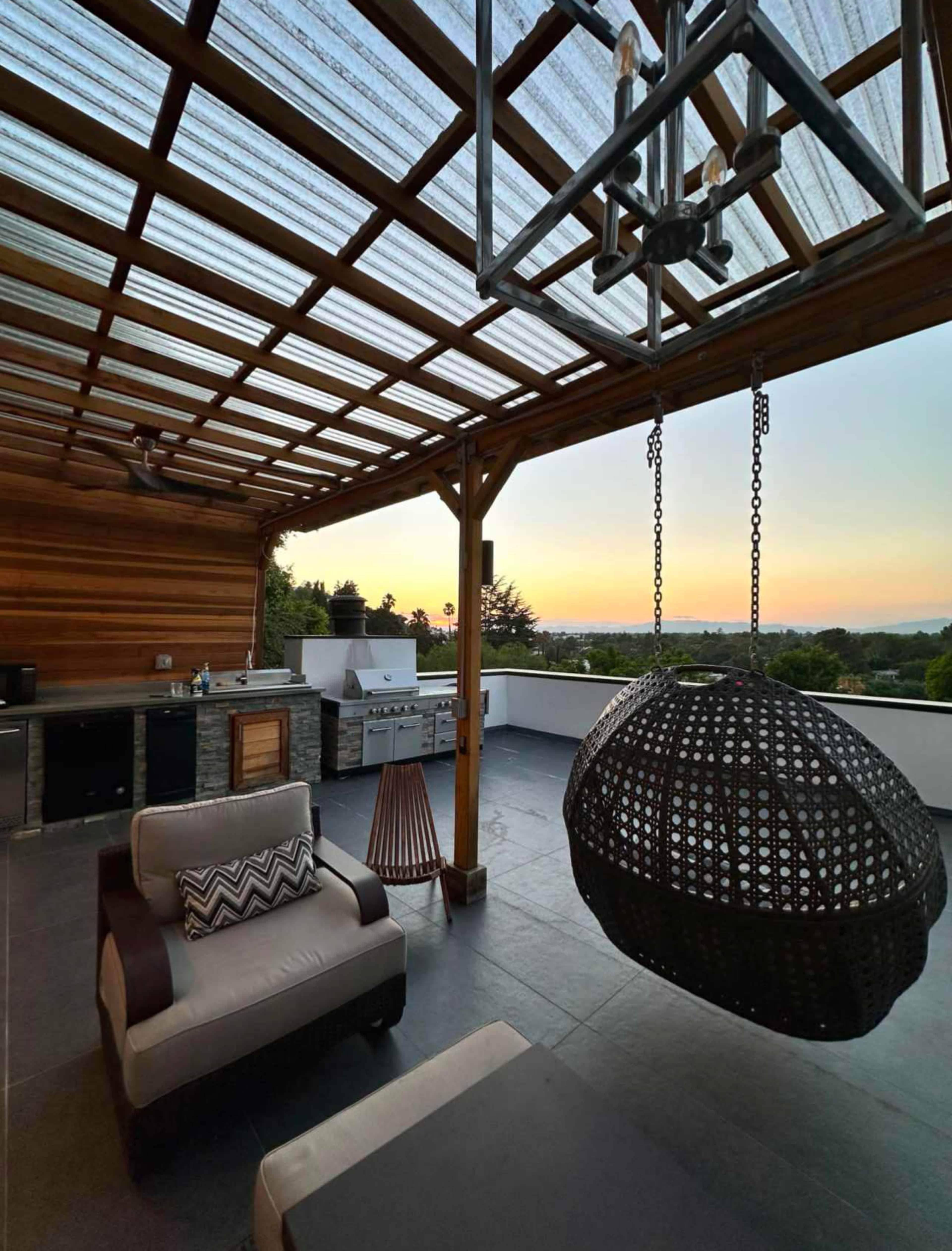 Studio city Luxury smart home with panoramic views Image in Studio City, Studio city, CA