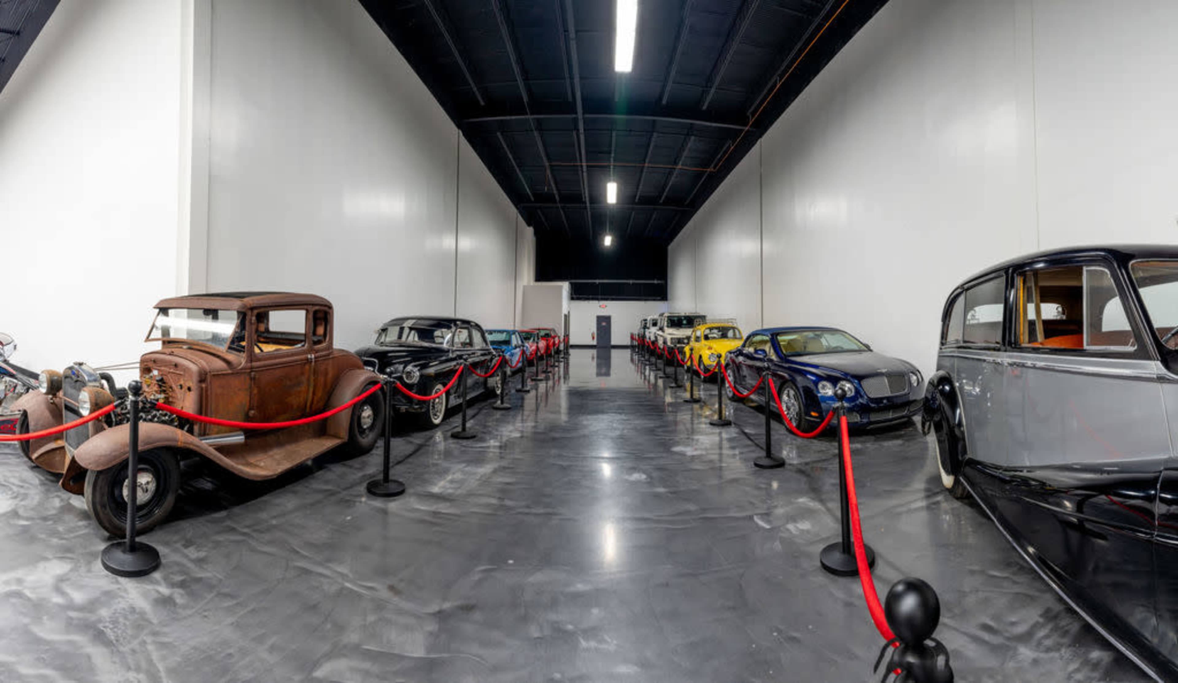 Classic Car Showroom with Lofted Bar Image in Greenway / Upper Kirby Area, Houston, TX