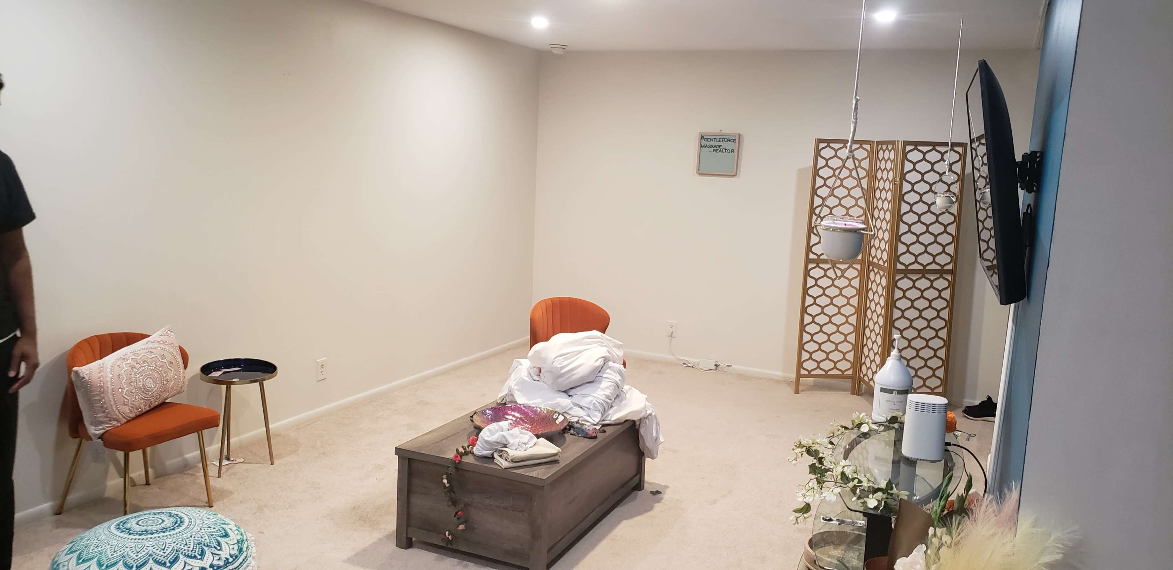 Spacious Condo overlooking Fairmount Park Image in West Philadelphia, Philadelphia, PA