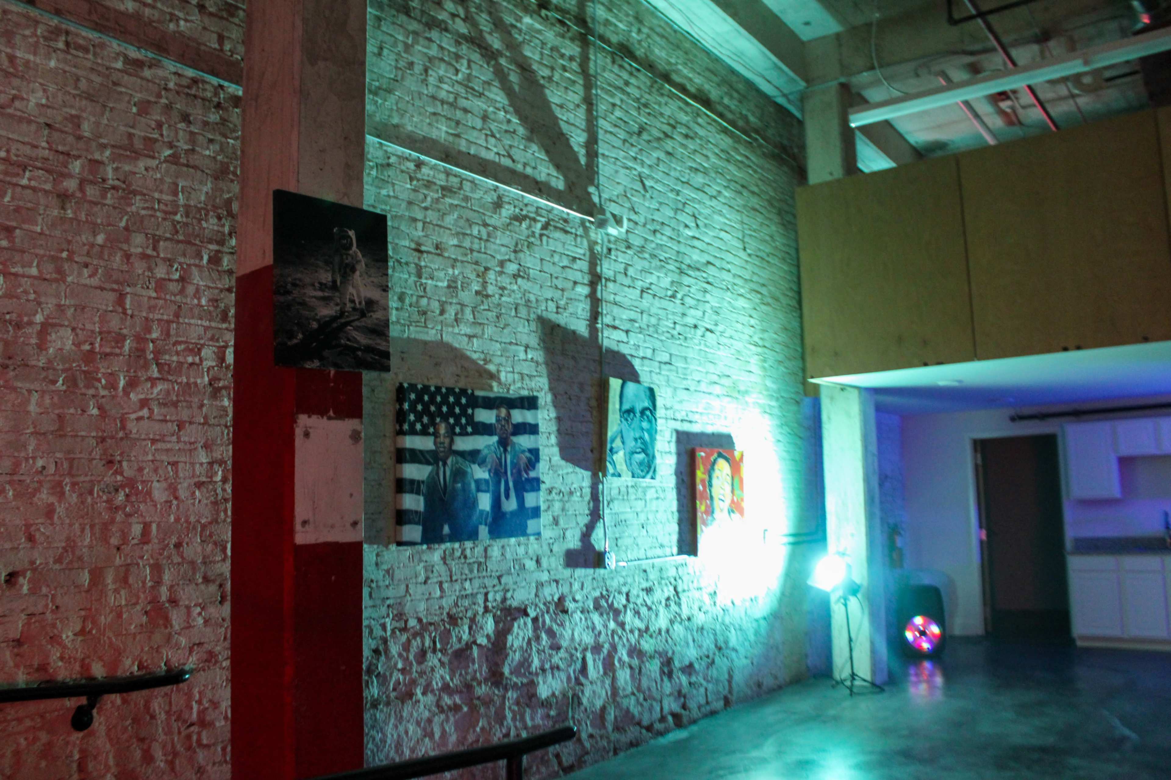 Downtown Loft with Skyline View | Podcast & Media Production Studio Image in Oakland, Atlanta, GA