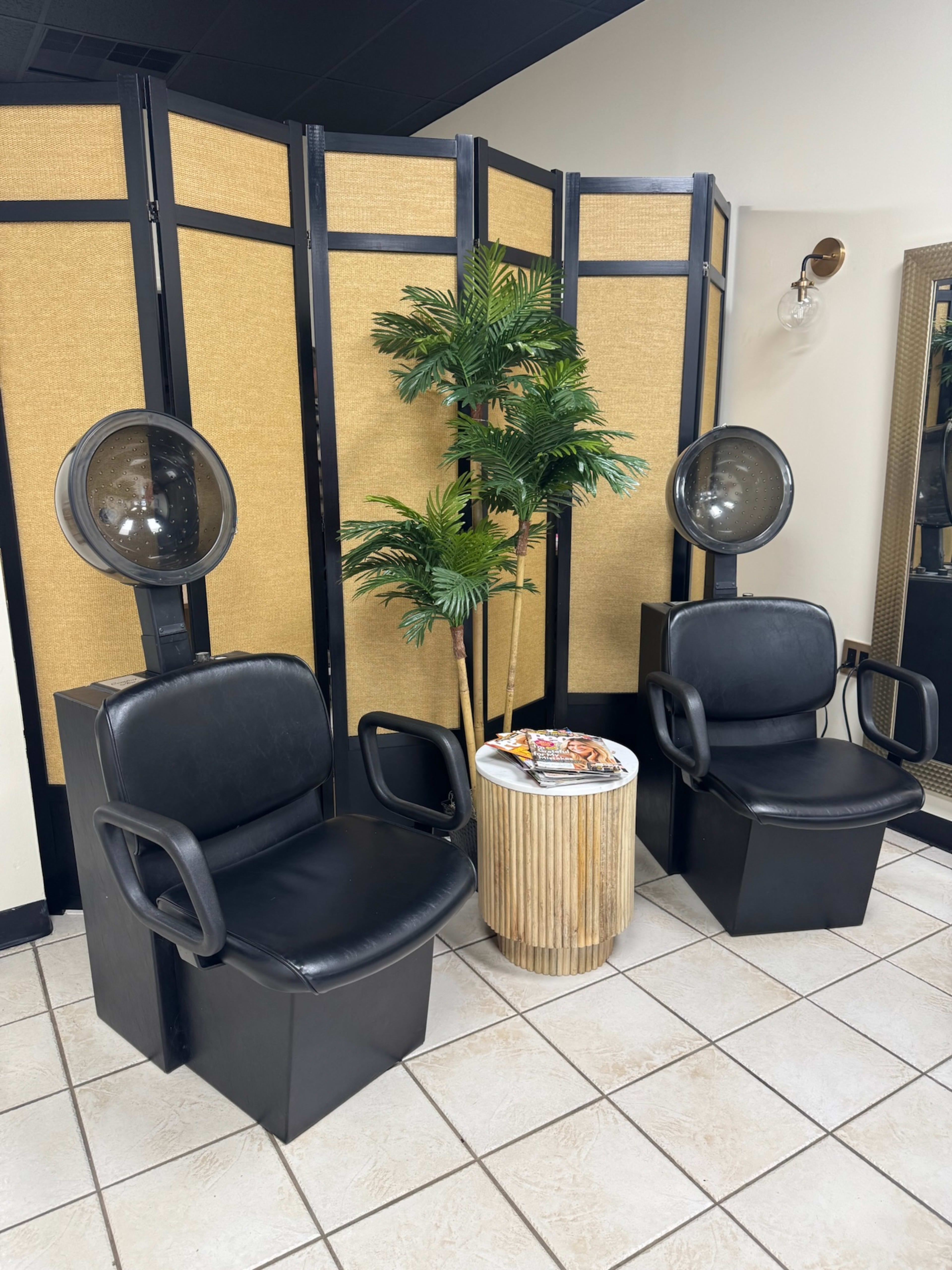 Modern Boho Suburban Beauty Bar Image in Brighton, Brighton, MI