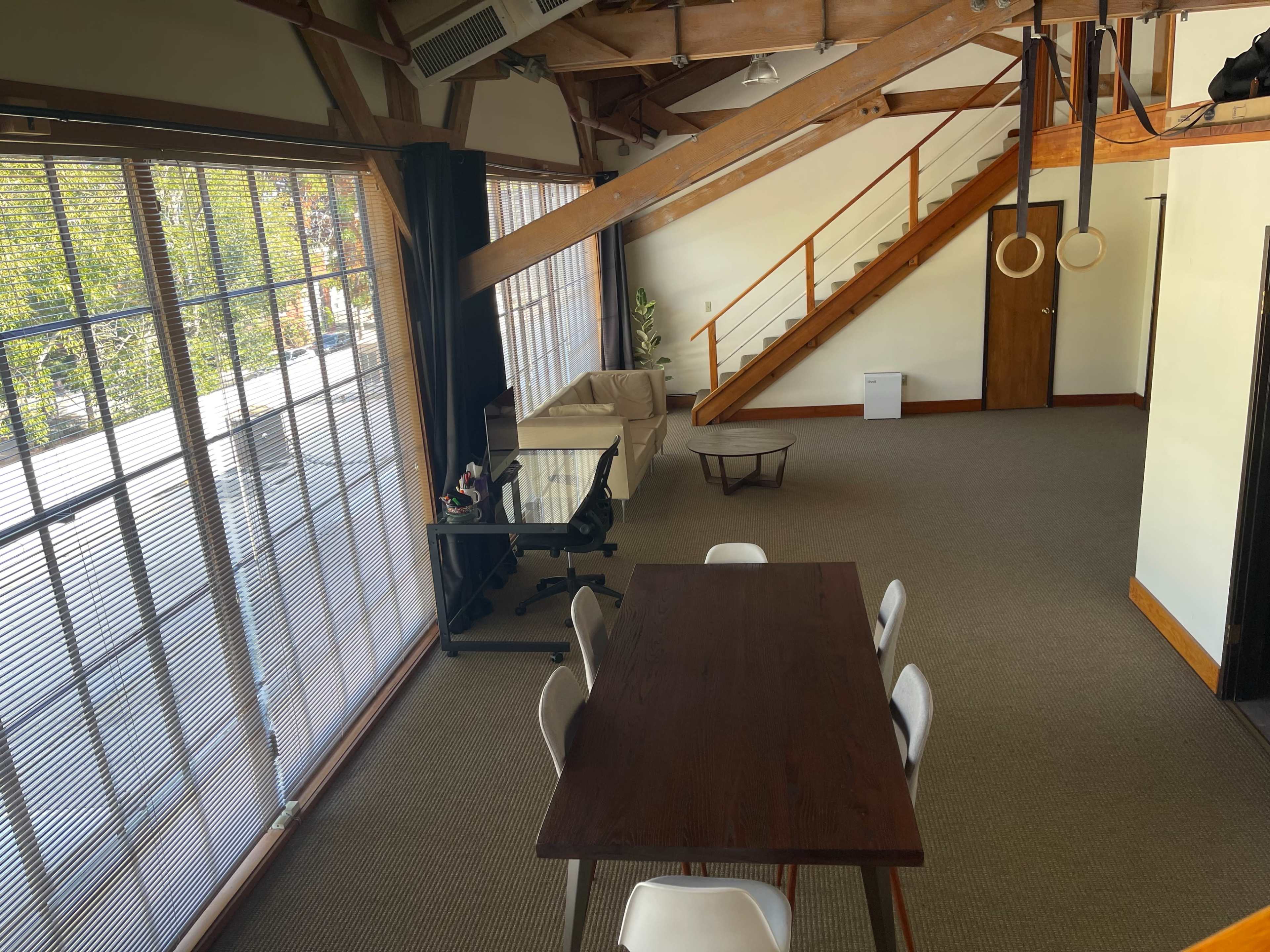 Spacious film studio – cameras, lights, equipment available Image in Southwest Berkeley, Berkeley, CA
