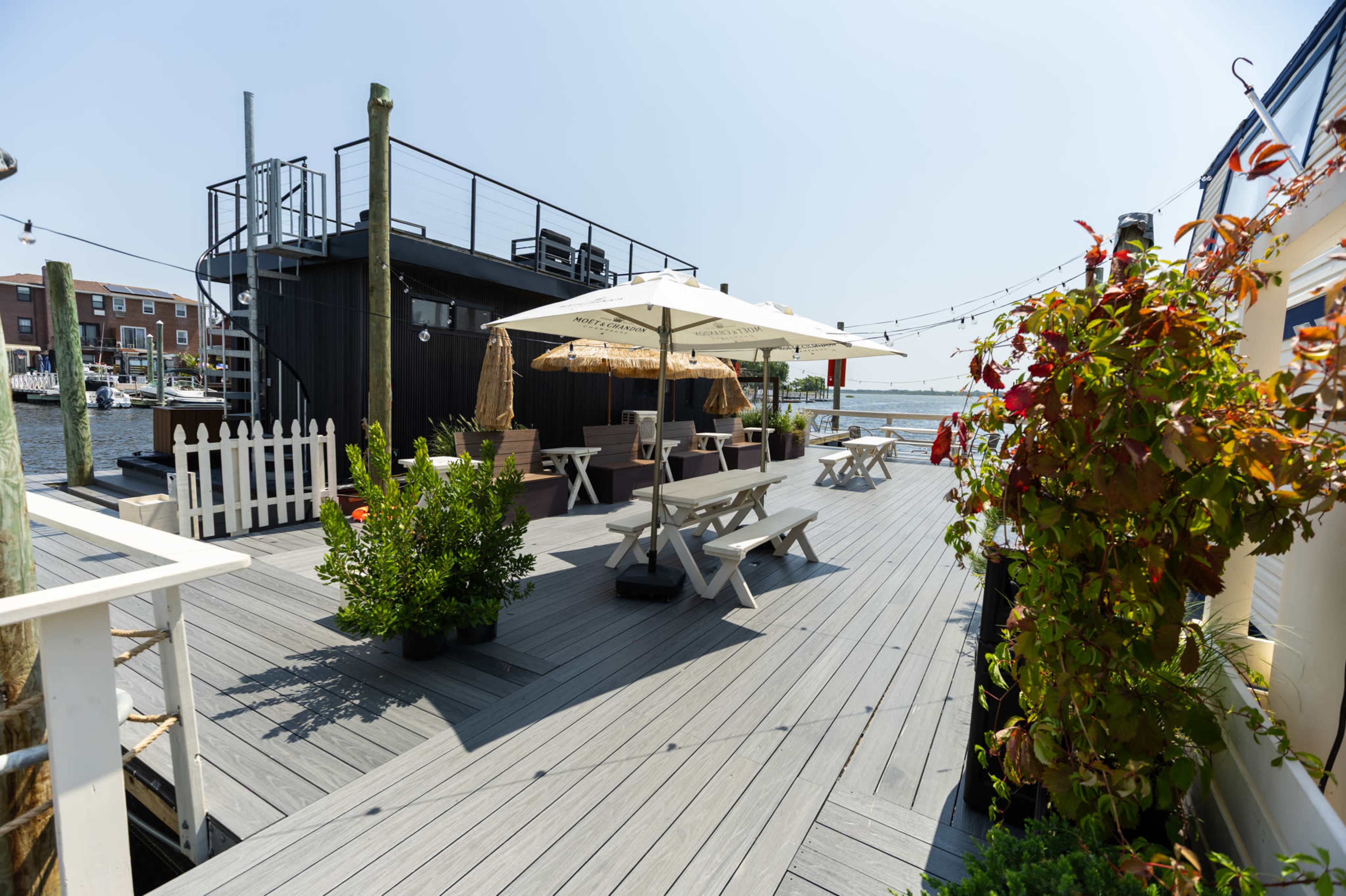 Marina event space with bay view Image in Queens, New York, NY