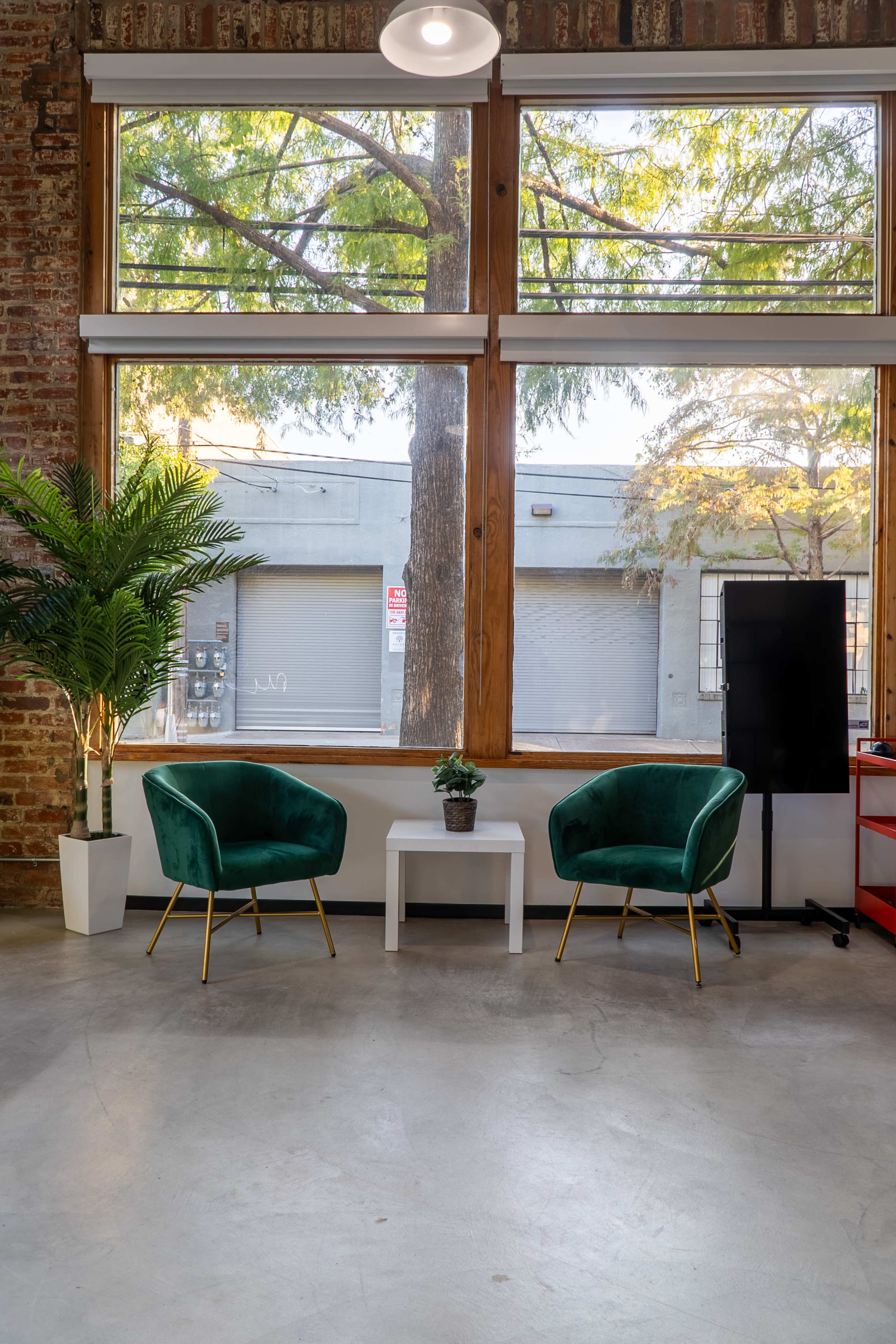 Versatile Creative Space Image in South Dallas, Dallas, TX