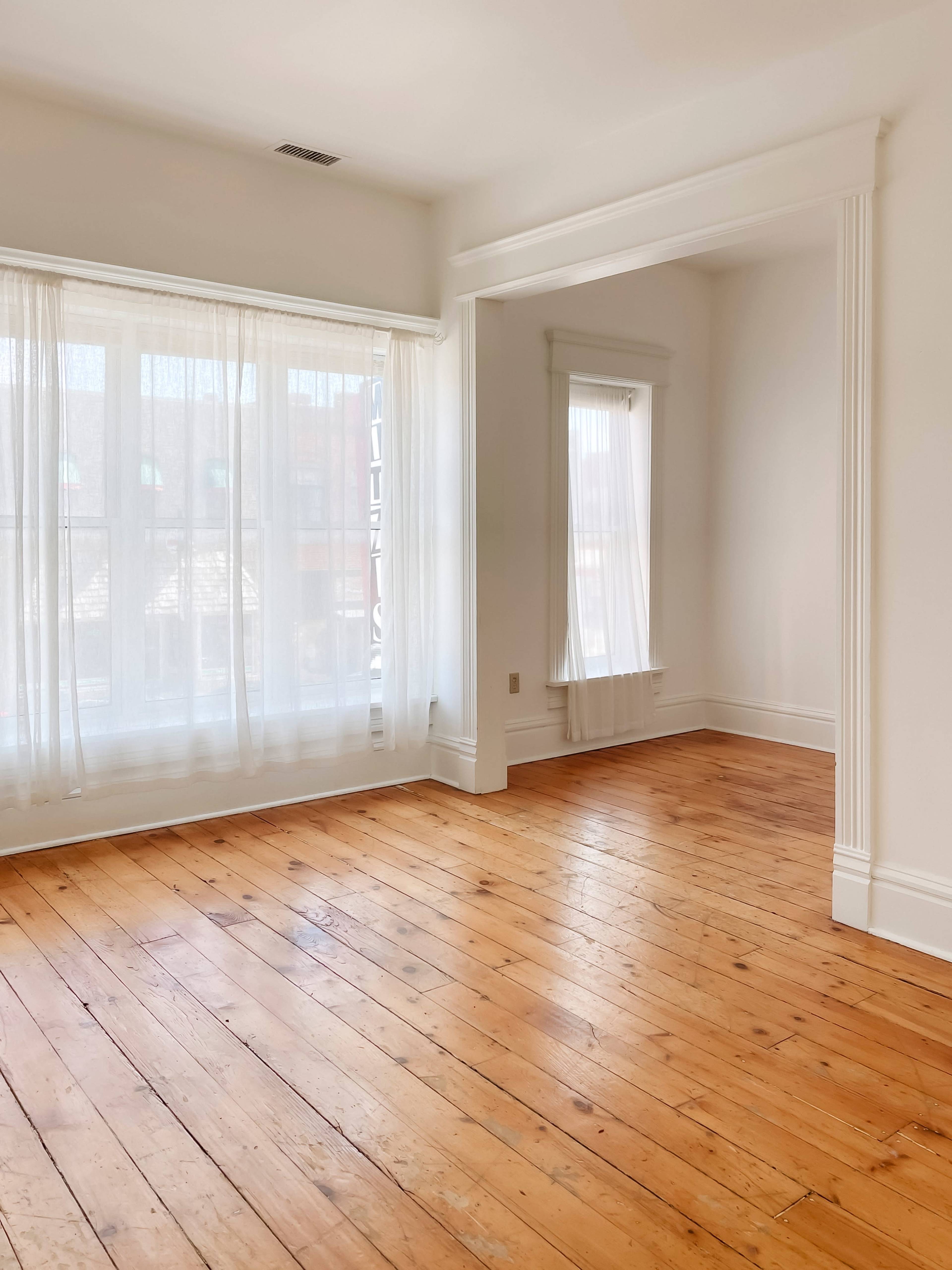 Studio 206 And A Half Image in Valley Junction, West Des Moines, IA