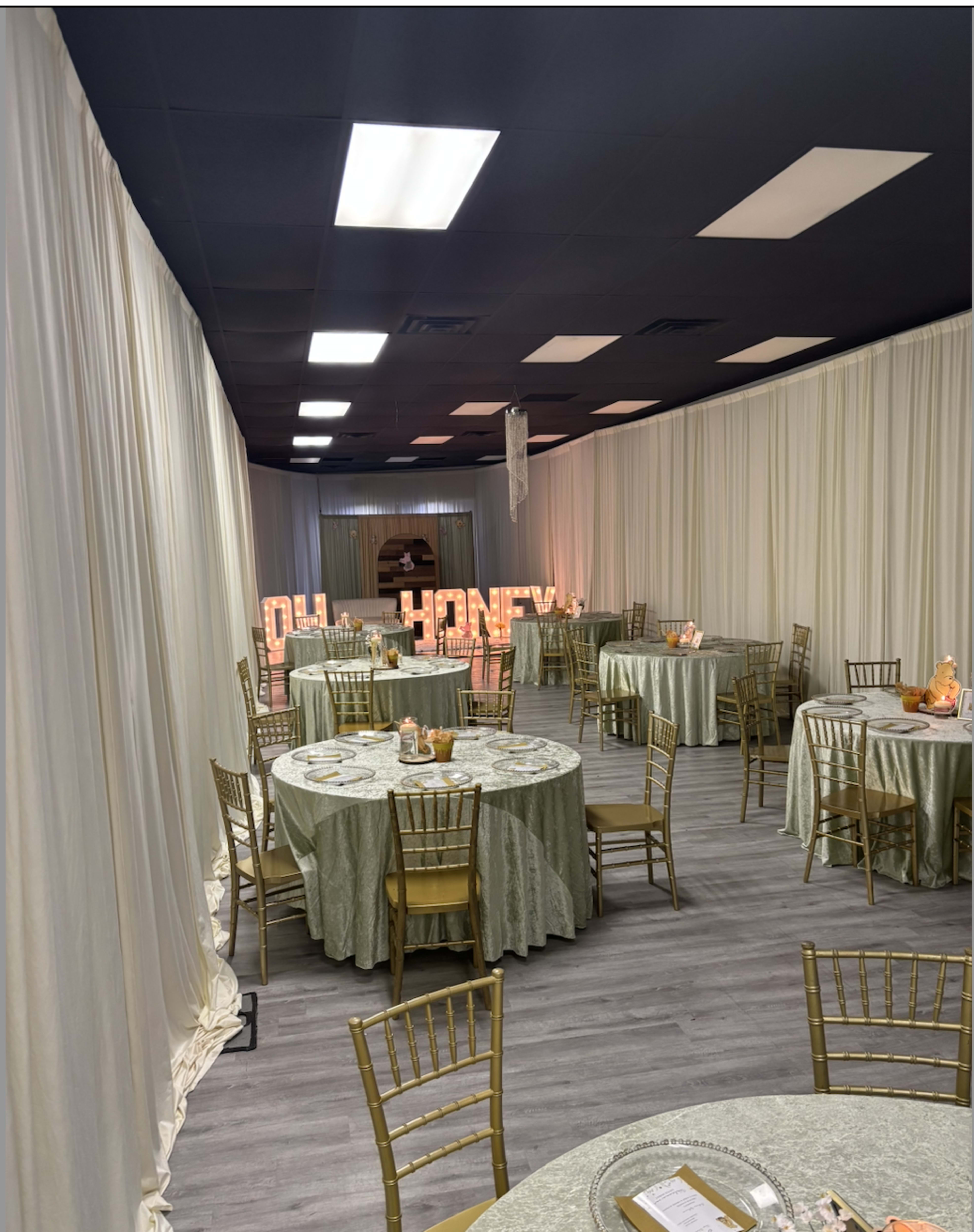 Open + Spacious Multipurpose Event Space Image in Regent Park, Detroit, MI