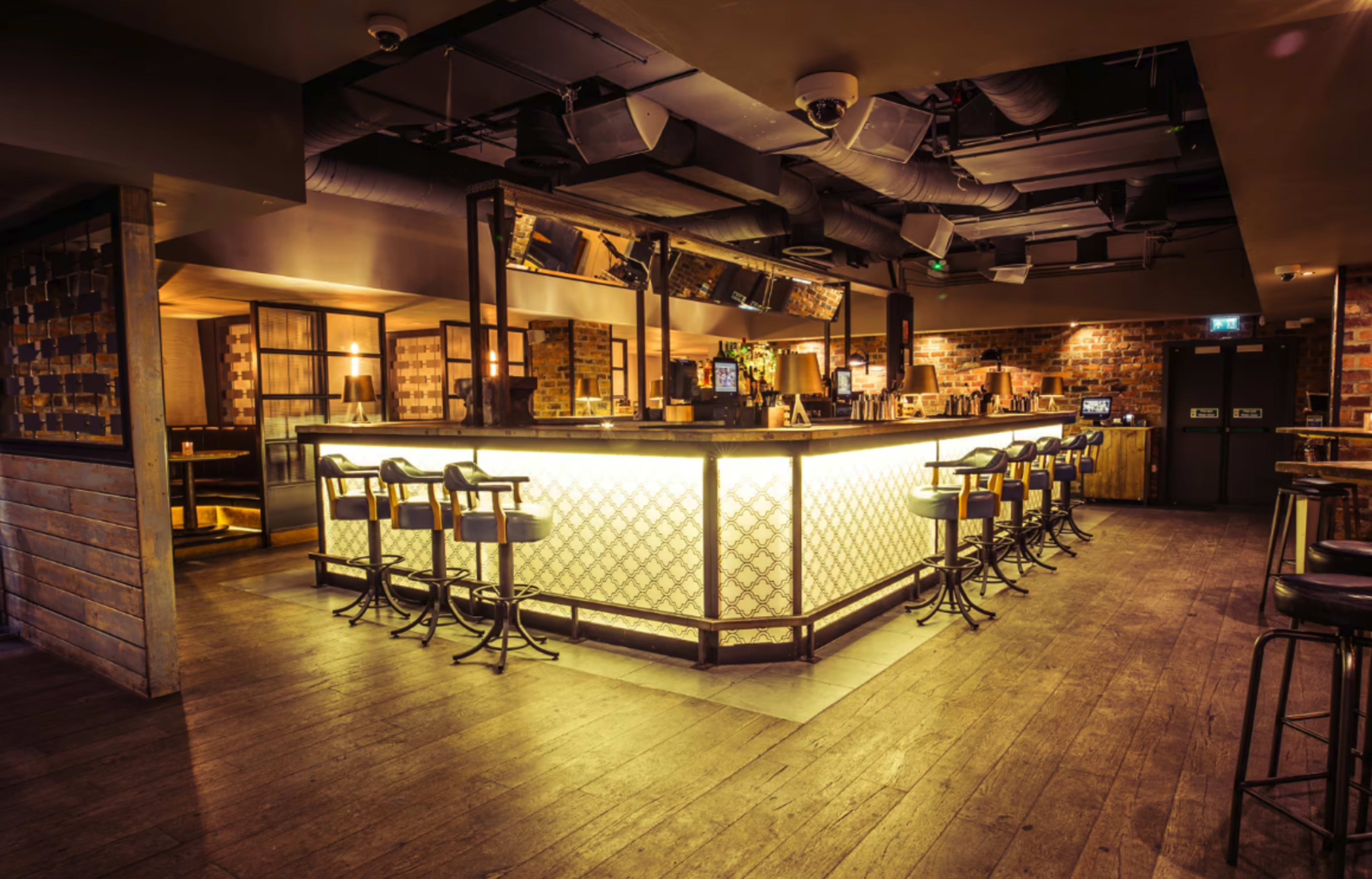 Cocktail Lounge Image in City of London, London, ENG