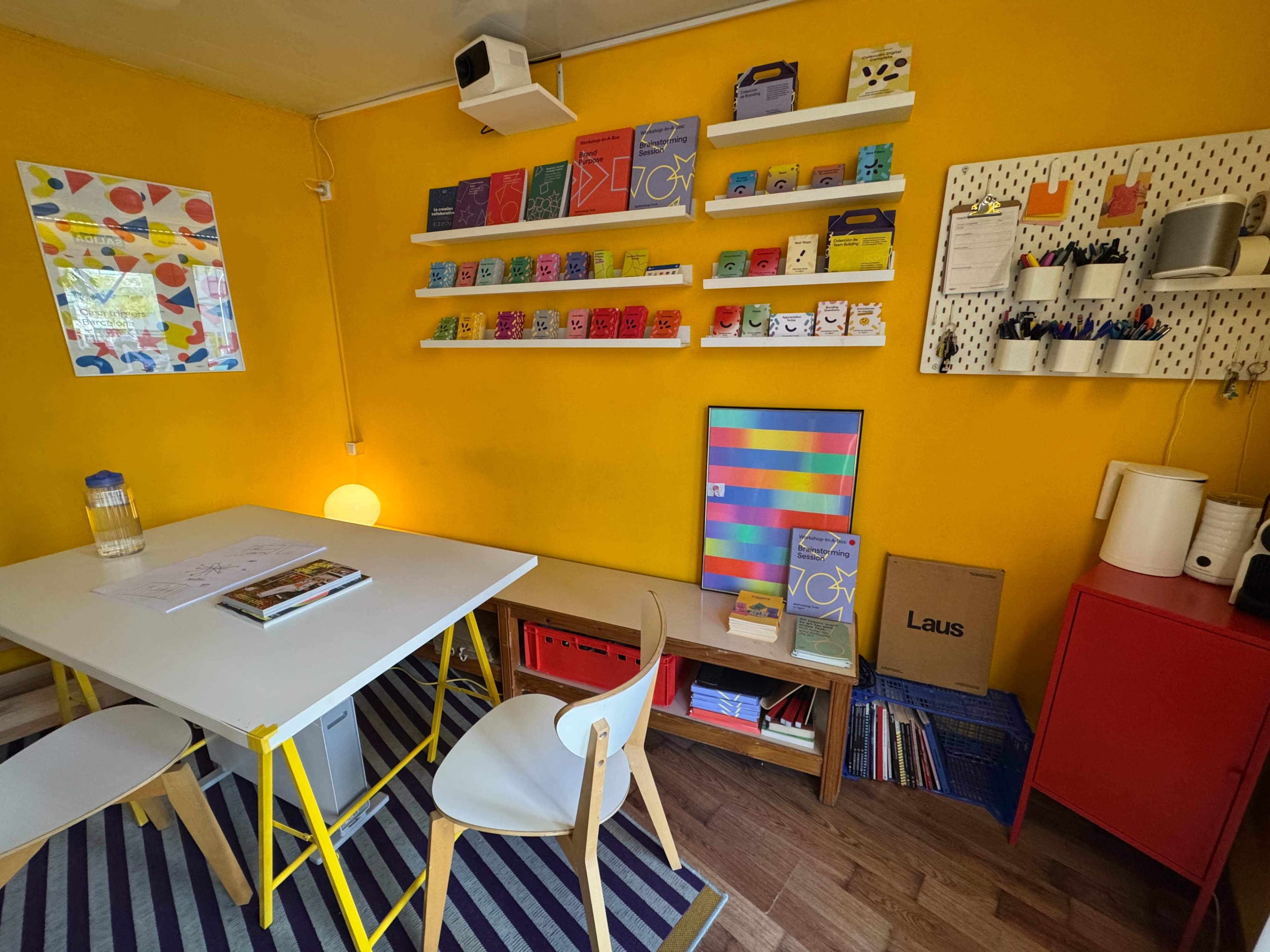 Micro‑hub boutique para talleres de equipo en Sagrada Familia Image in La Nova Esquerra de l'Eixample, Barcelona, B