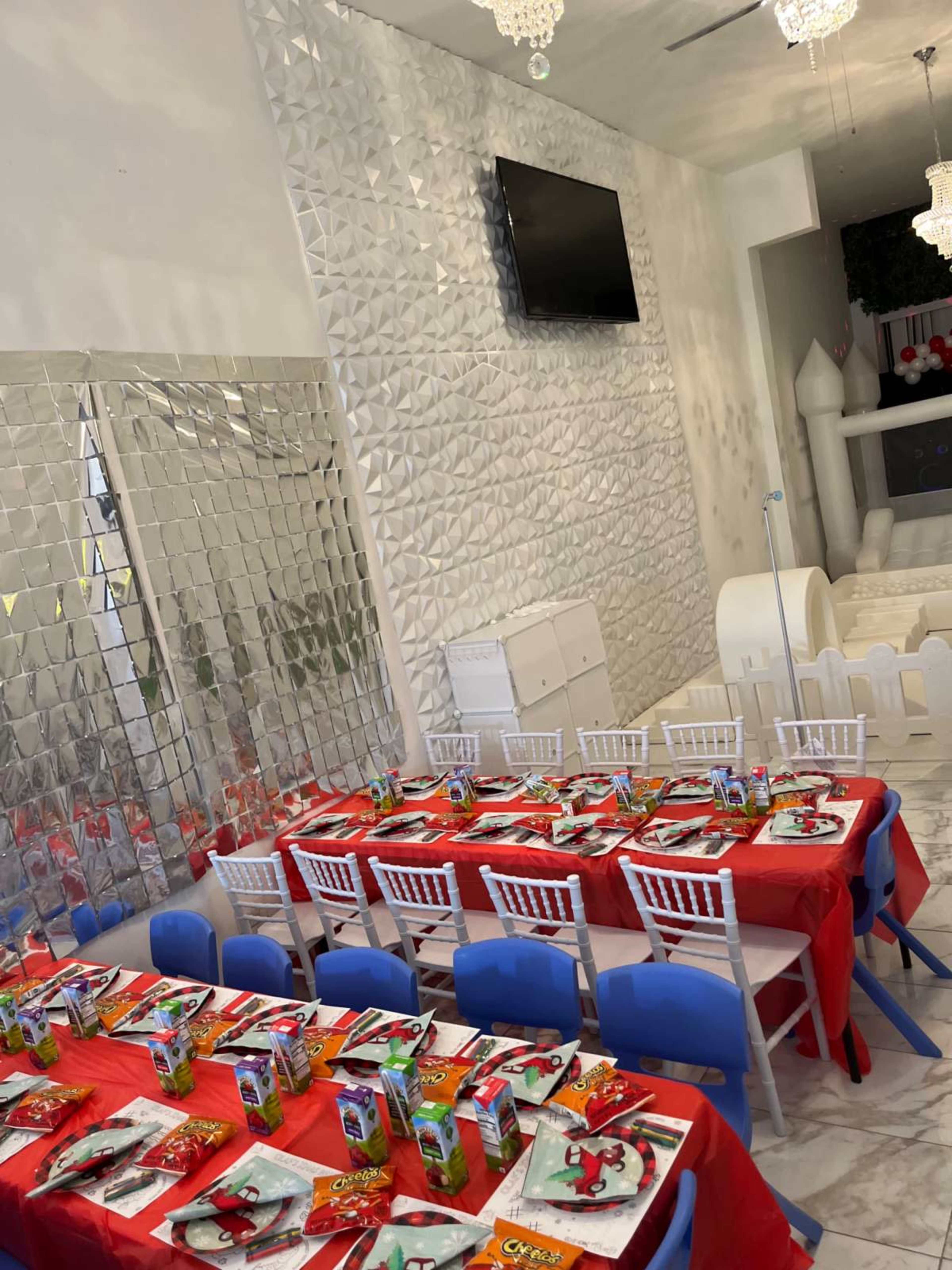 Luxury Children’s Party Room Image in South Side, Chicago, IL