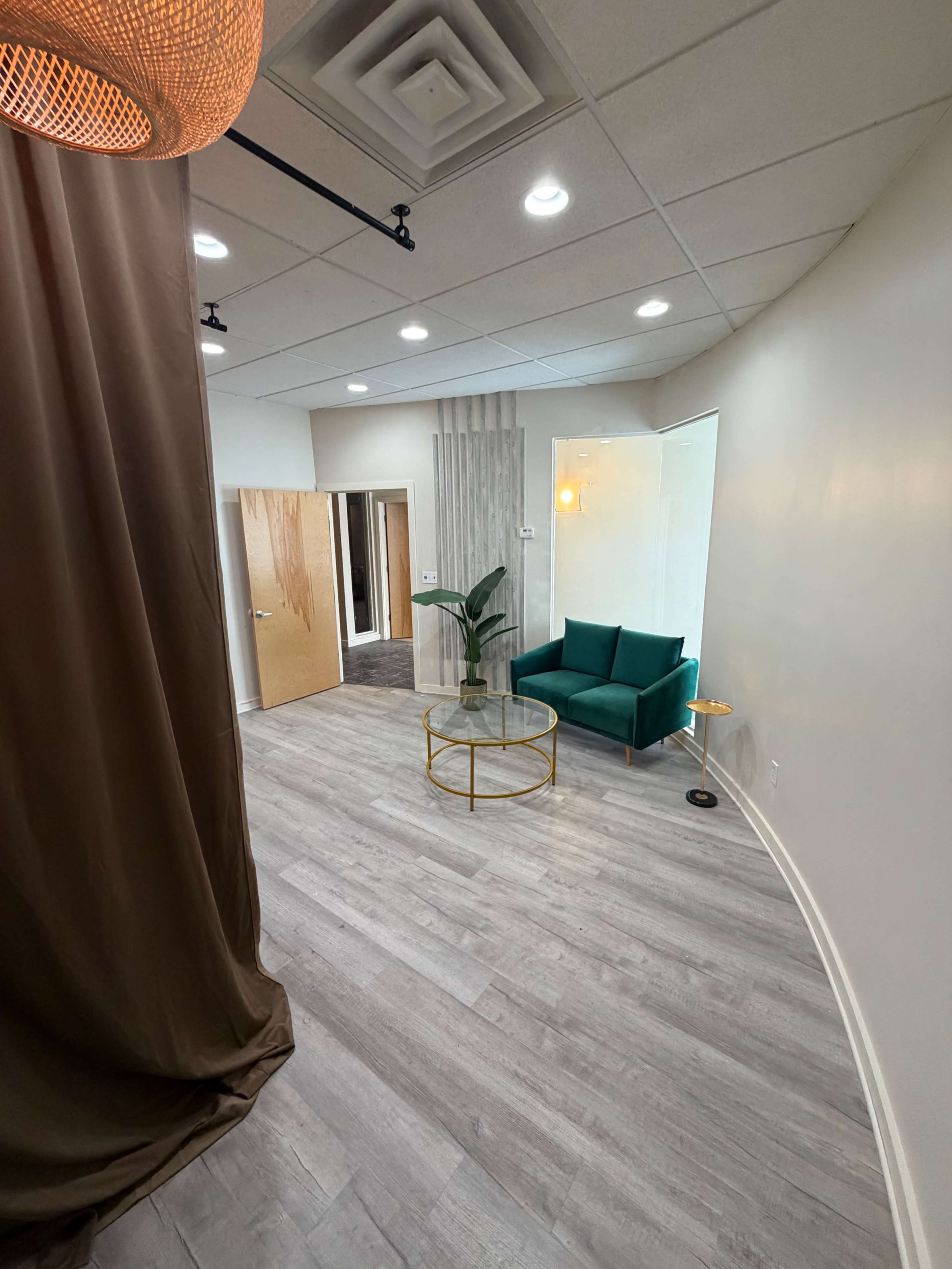 Intimate Space off Woodward Ave Pleasant Ridge Image in Pleasant Ridge, Pleasant Ridge, MI