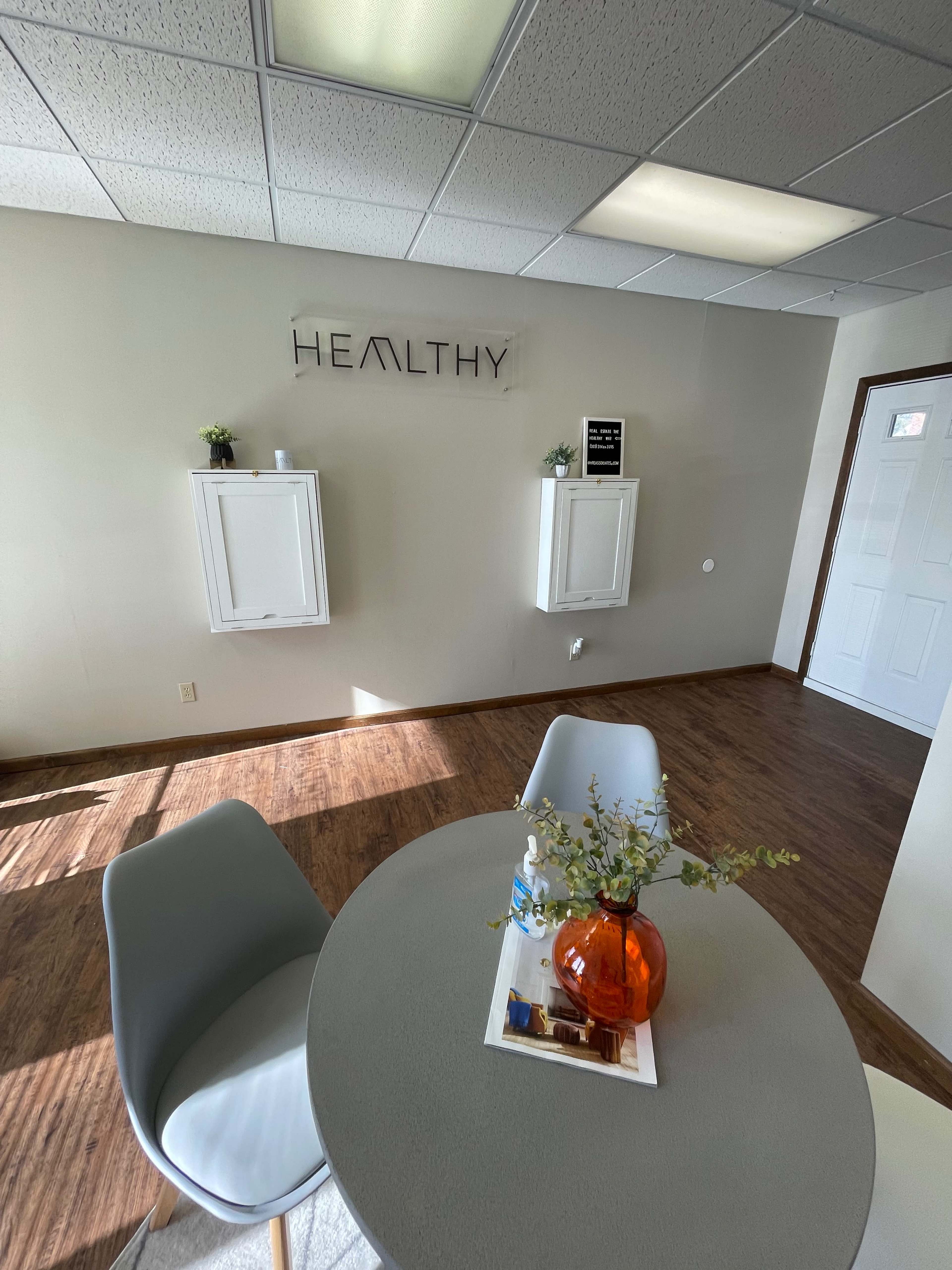 The Collaborative Corner: Bright Boutique Office for Meetings & Daily Work Image in , Wilmington, DE