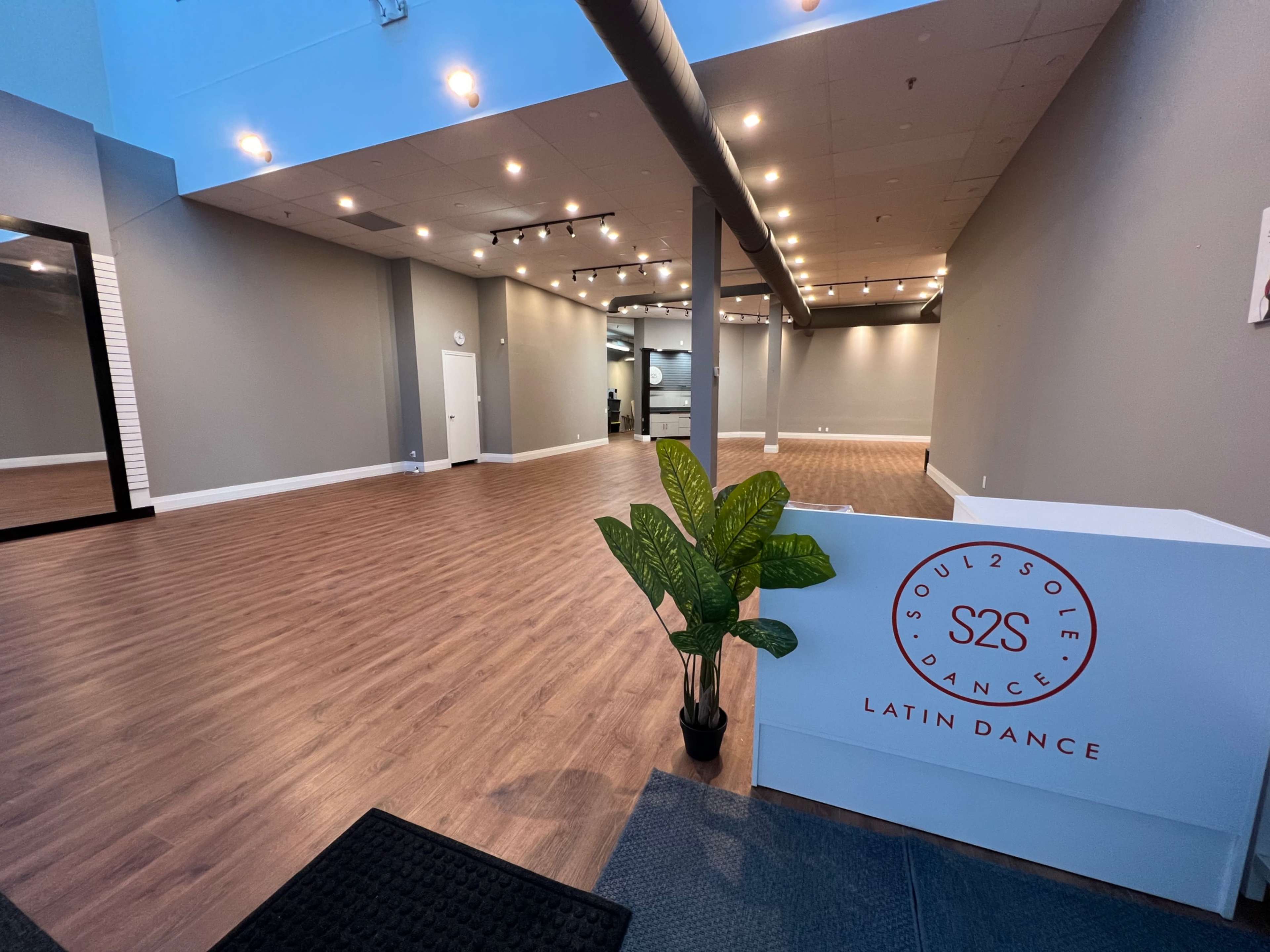 Spacious Dance Studio & Event Space Image in Woodbridge, vaughan, ON