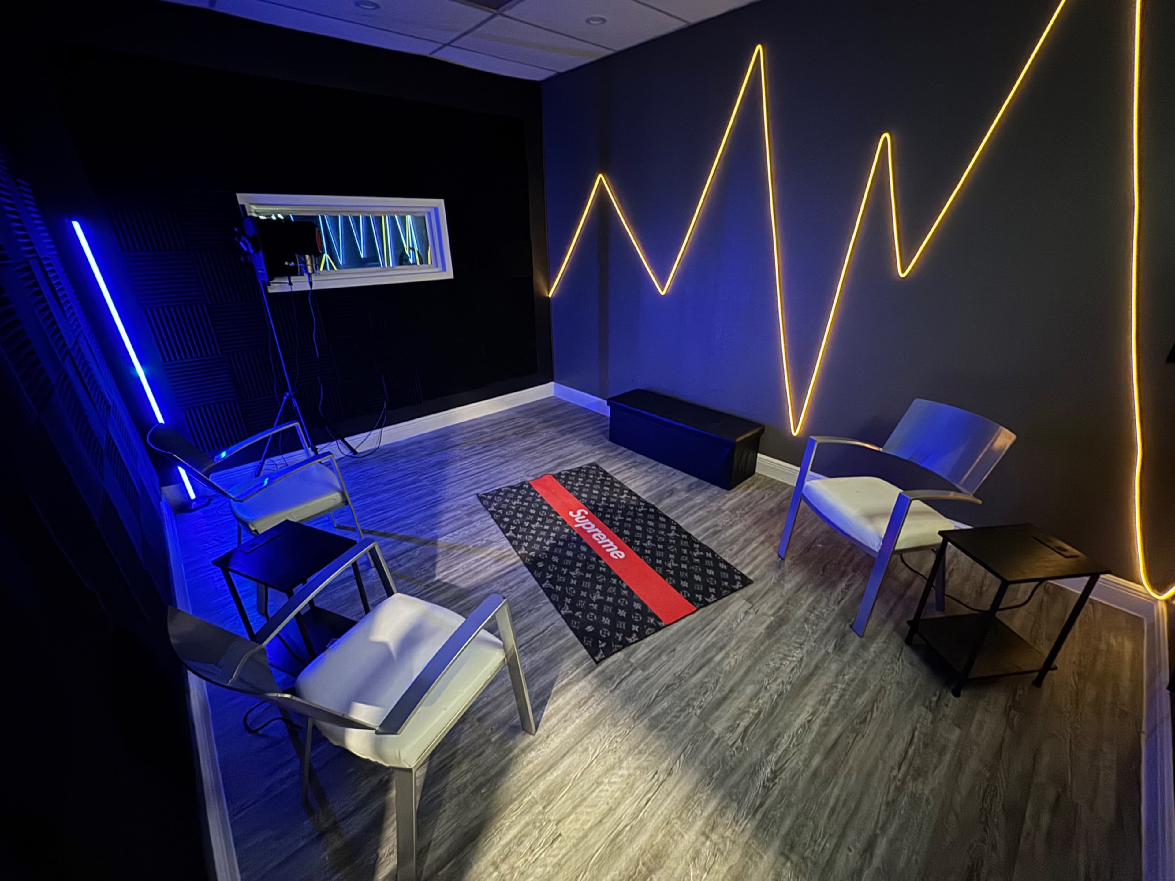 Studio Space For Hire Image in Cedar Ridge, Bryan, TX