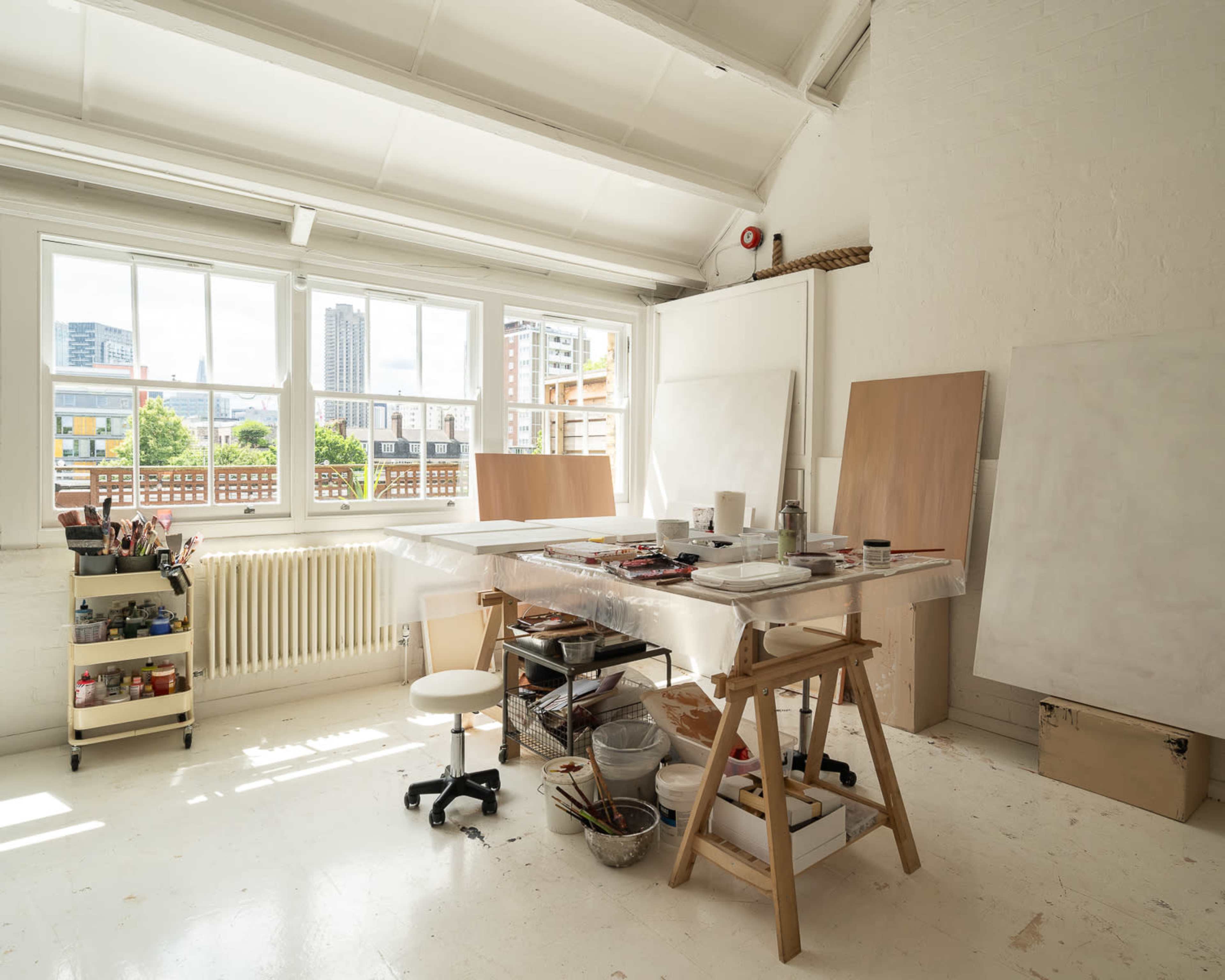 Light-Filled Artist Loft in the Heart of London Image in Finsbury, London, ENG