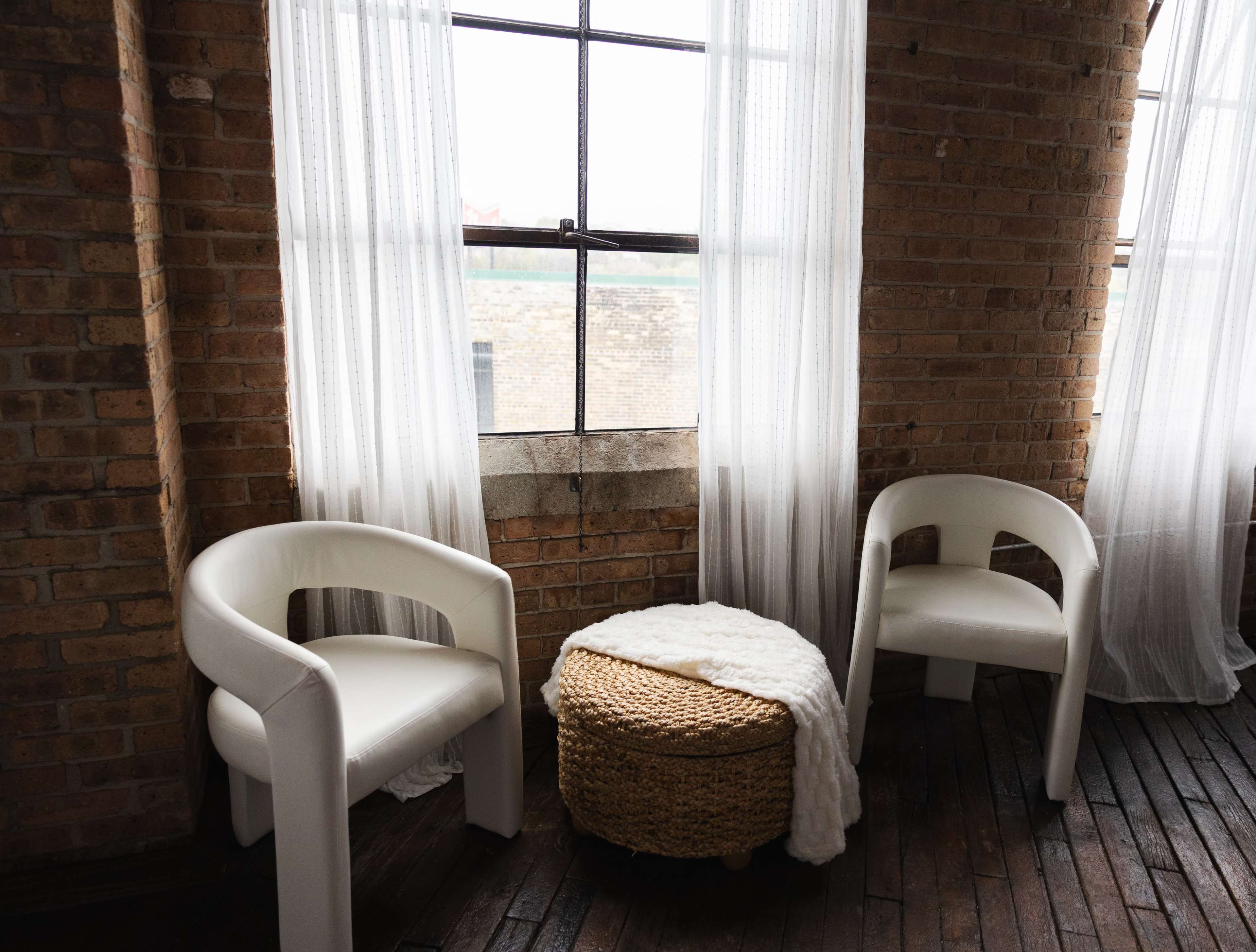 Bay View Loft Studio with Natural Light Image in Bay View, Milwaukee, WI, WI