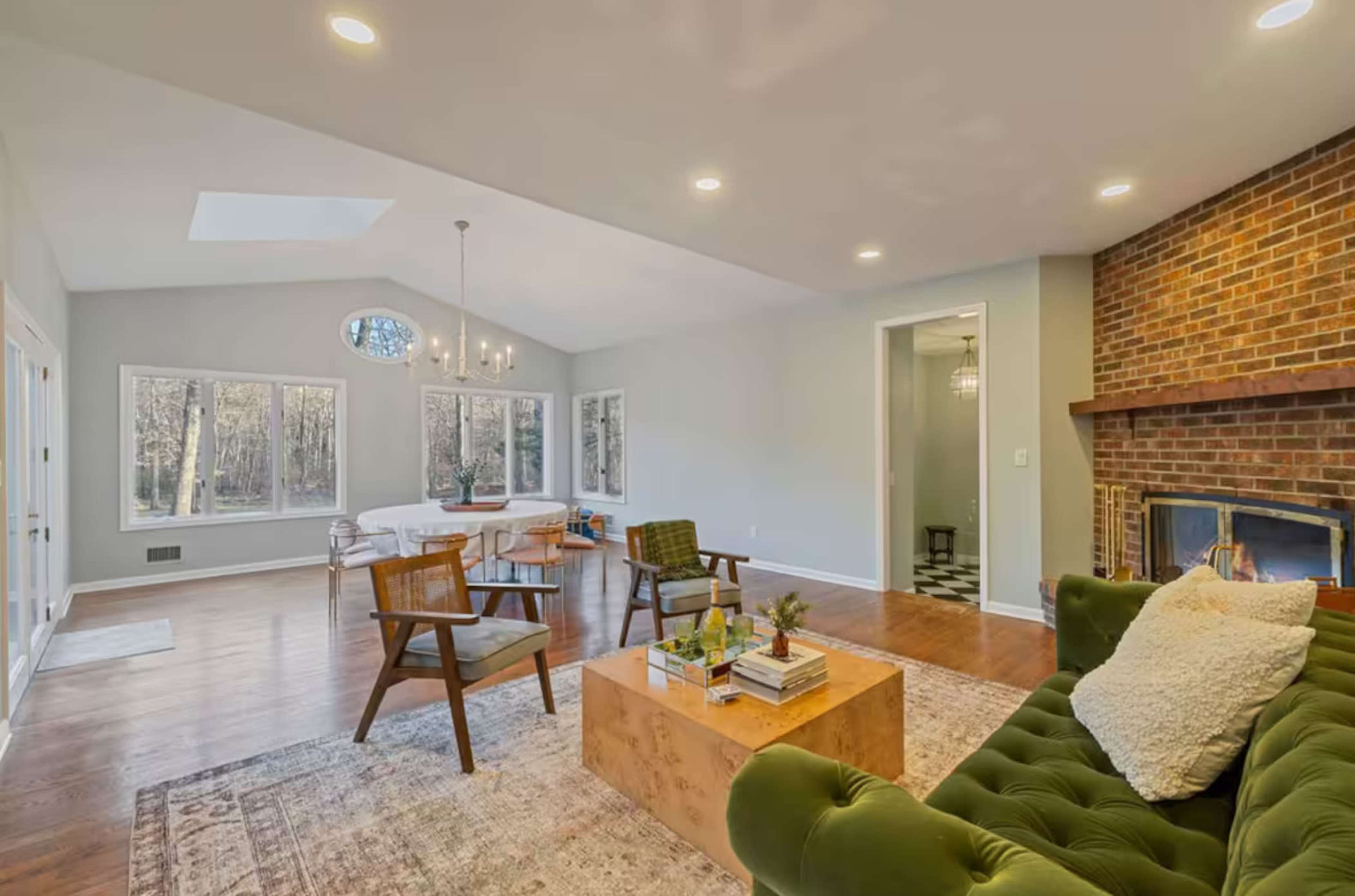 Suburban Mini Estate 3.5 acres Image in Ramapo, Suffern, NY