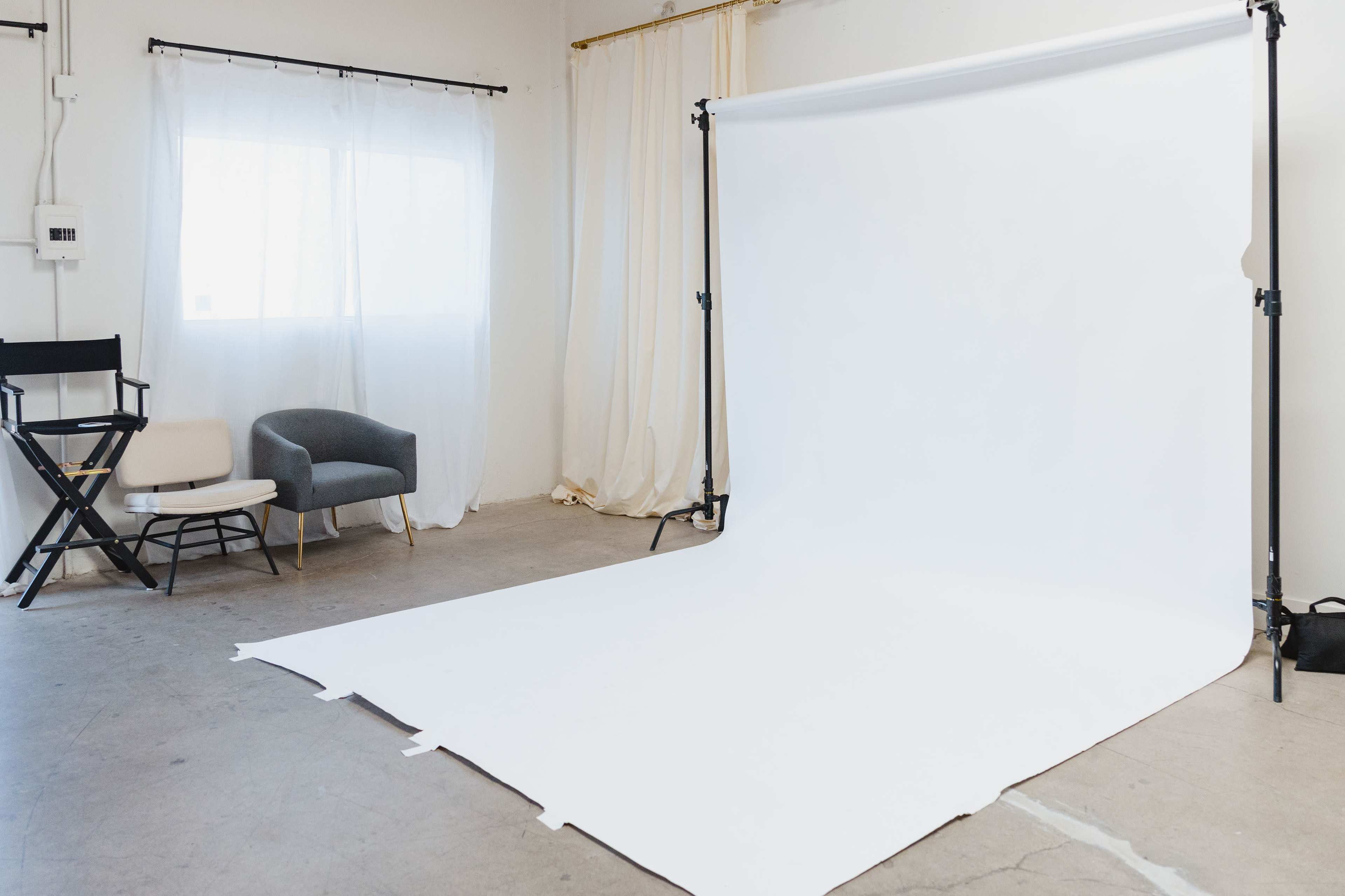 Elevated Industrial Photo Studio With Natural Light Image in Costa Mesa, Costa Mesa, CA