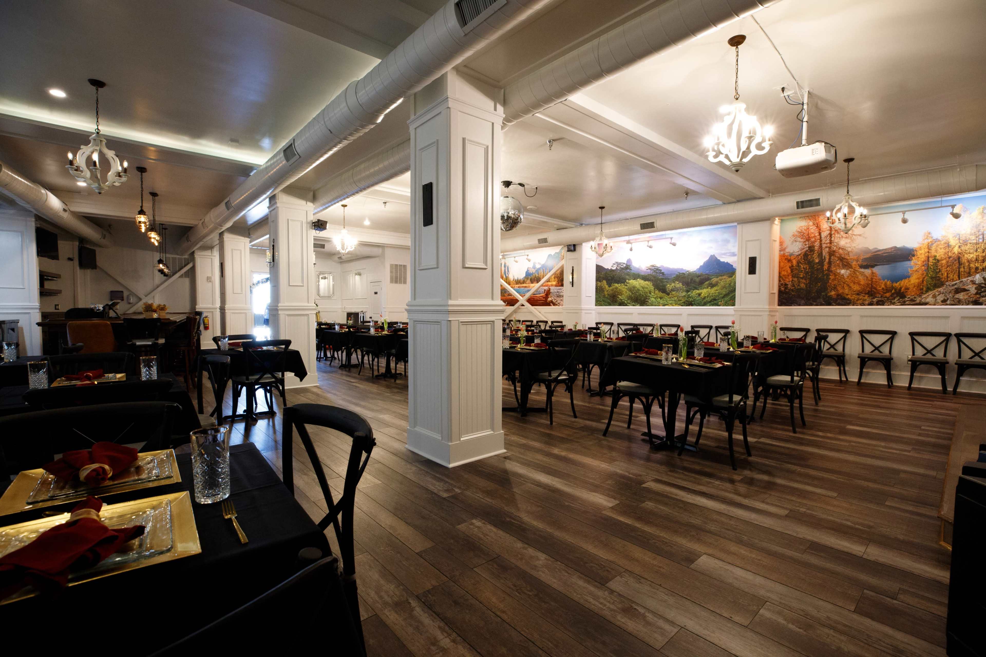 Upscale Downtown Venue with Open Floor Plan Image in Winder, WINDER, GA