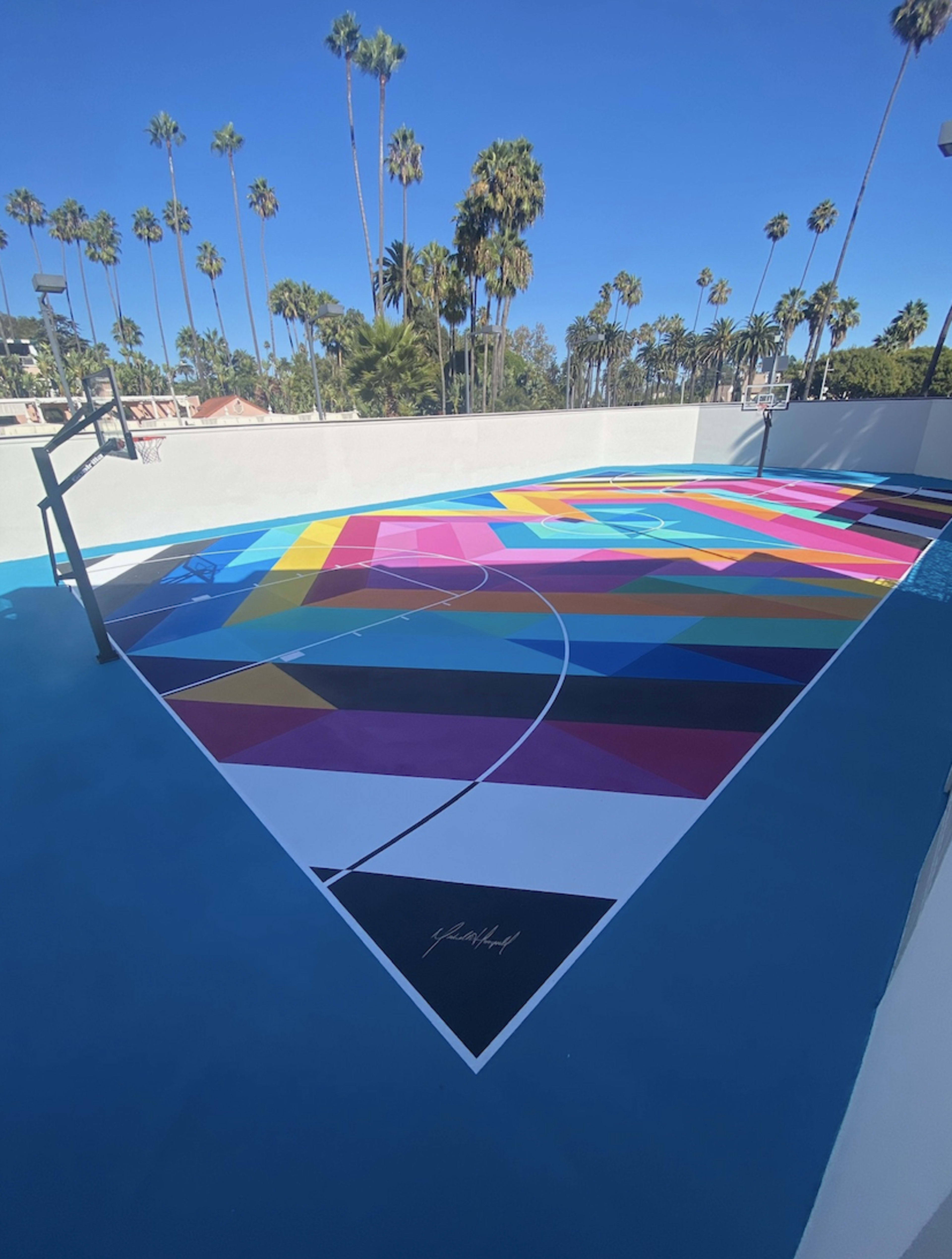 Heart Basketball Court Image in The Flats, Beverly Hills, CA