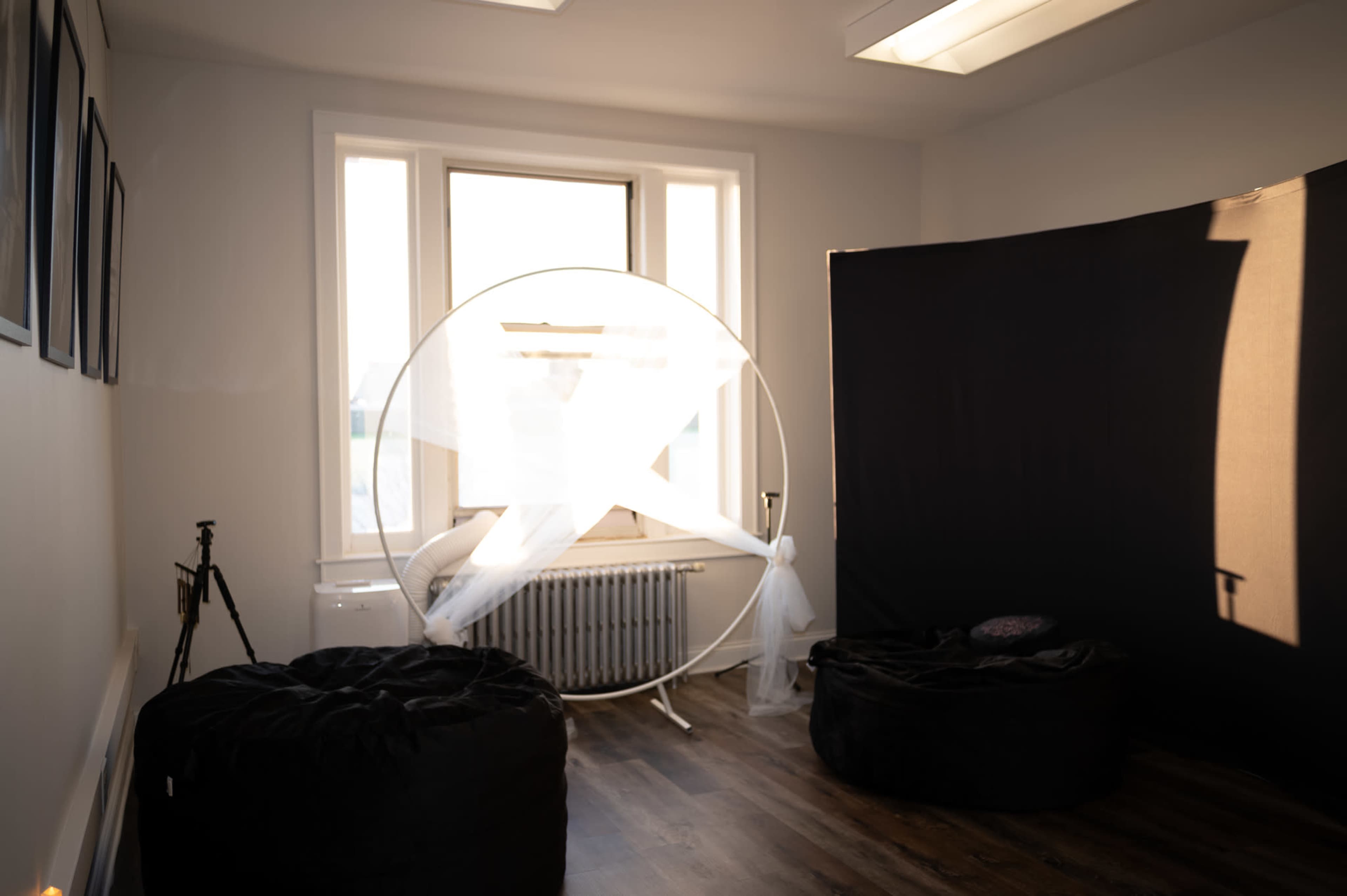 Downtown Wheaton Studio with Natural Light Image in Milton Township, Wheaton, IL