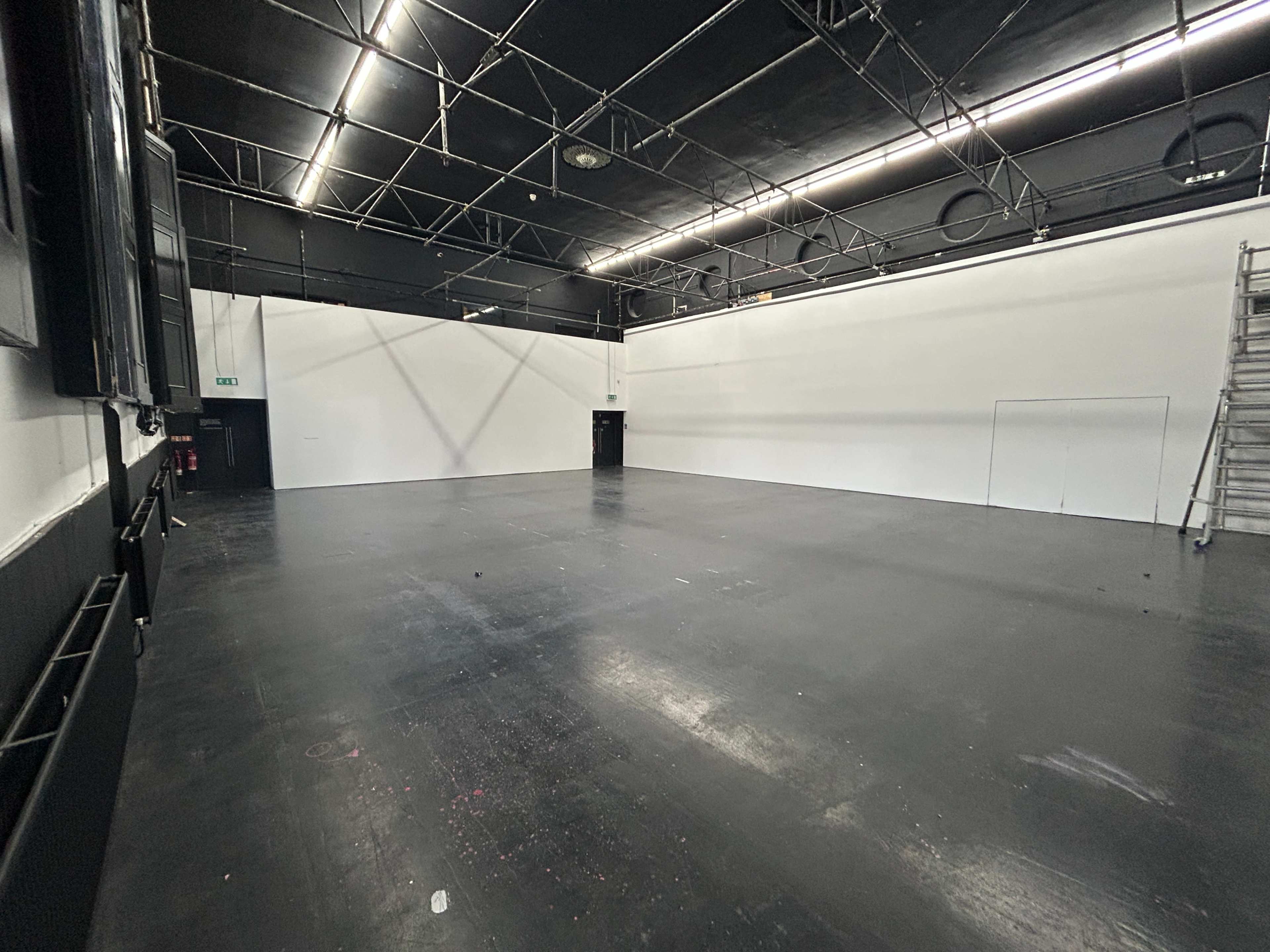 Large multi use room that was once a Sunday School in Chalk Farm, London. The room is located to the rear of an existing Art Gallery Image in London, London, ENG