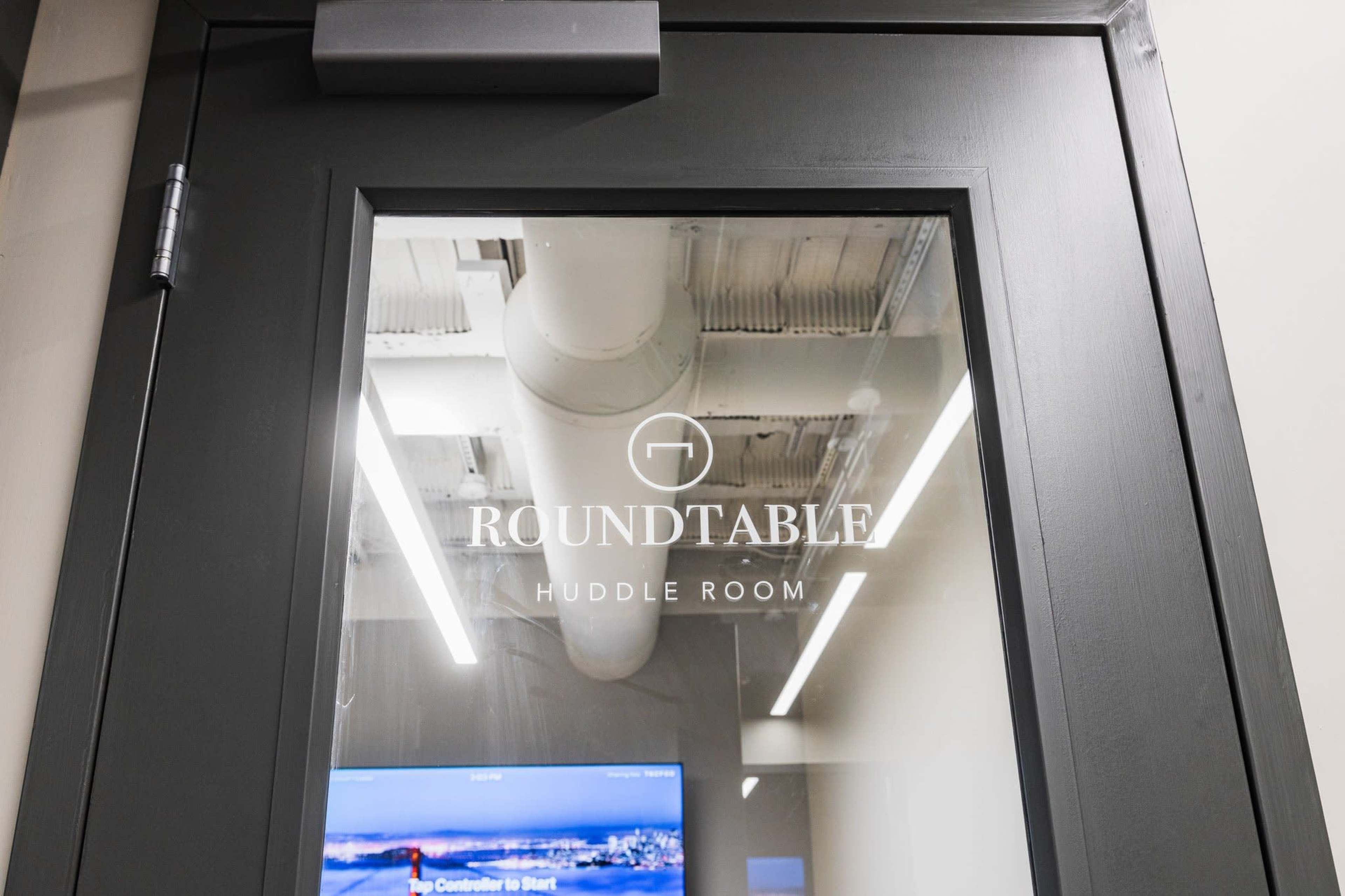 Nashville Huddle Room Image in Midtown, Nashville, TN