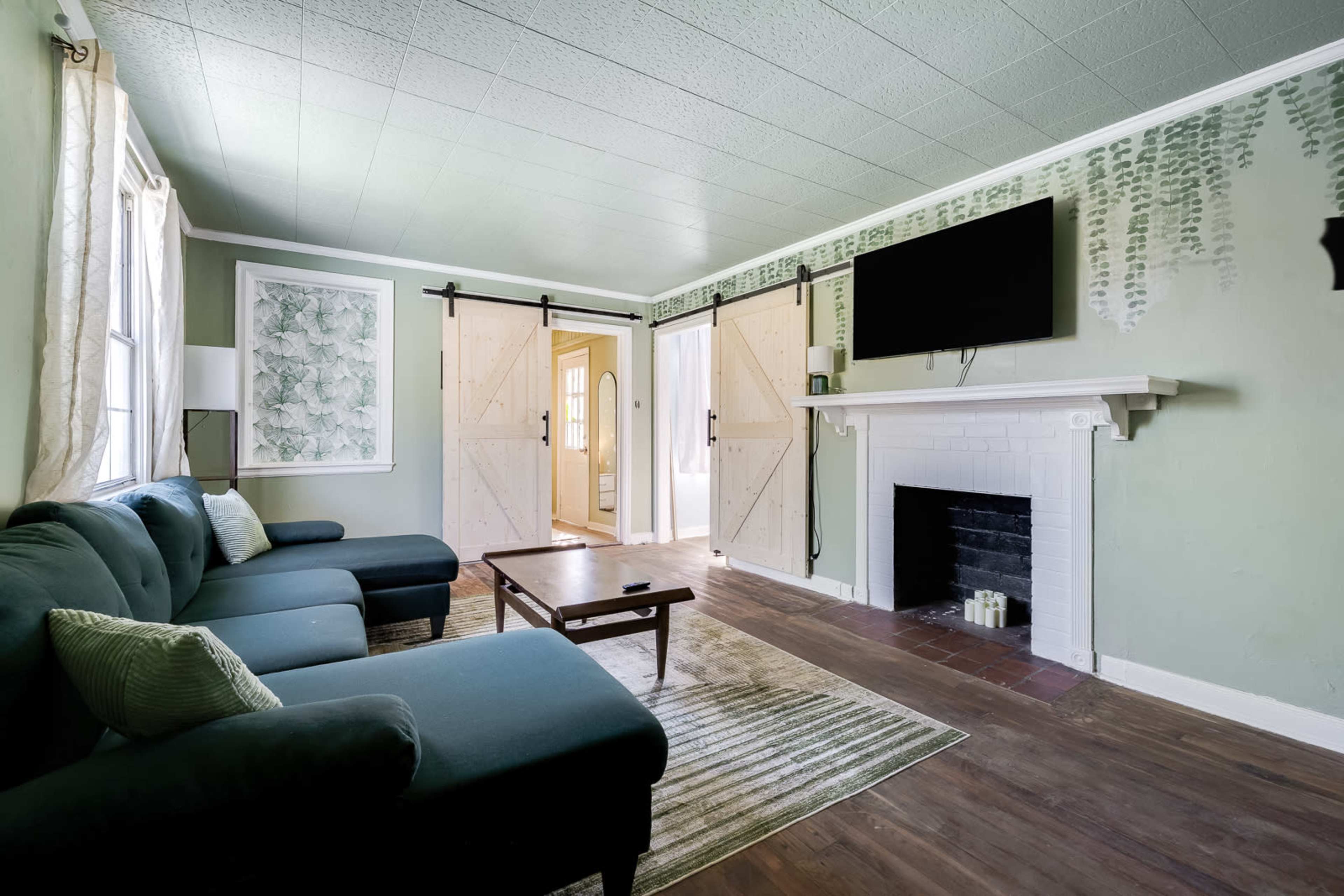 Quiet Savannah Retreat – 10 Minutes to Downtown Image in Port Wentworth, Port Wentworth, GA