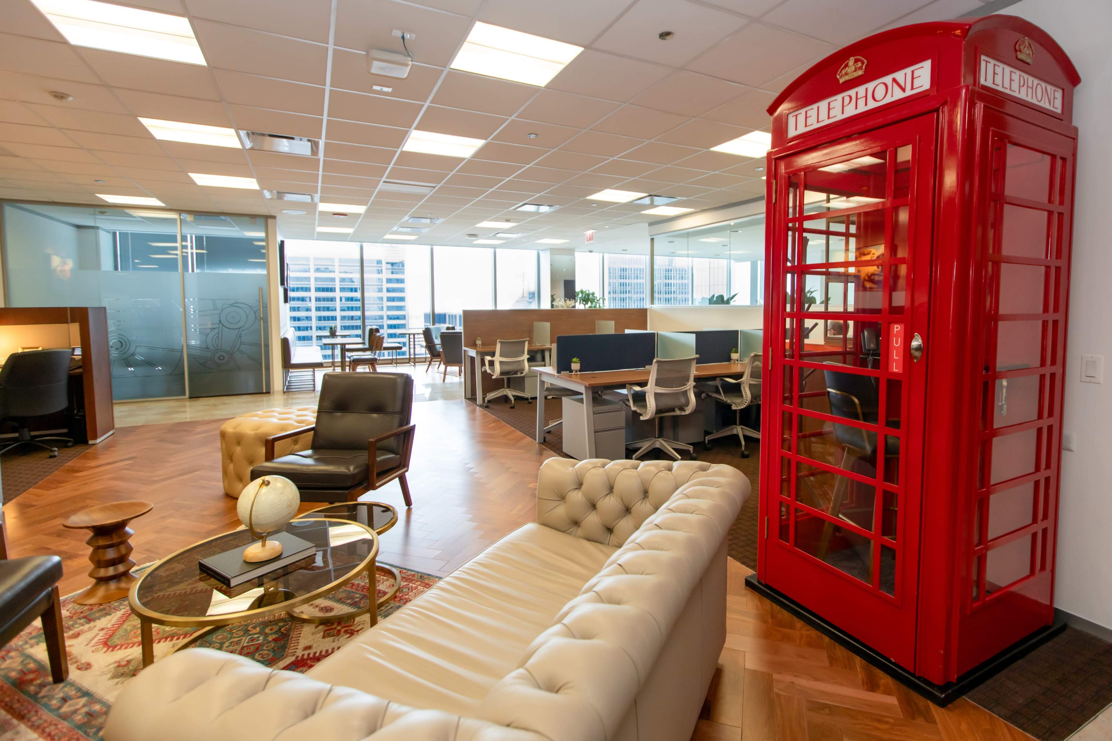 Premium Private Suite Image in Chicago Loop, Chicago, IL