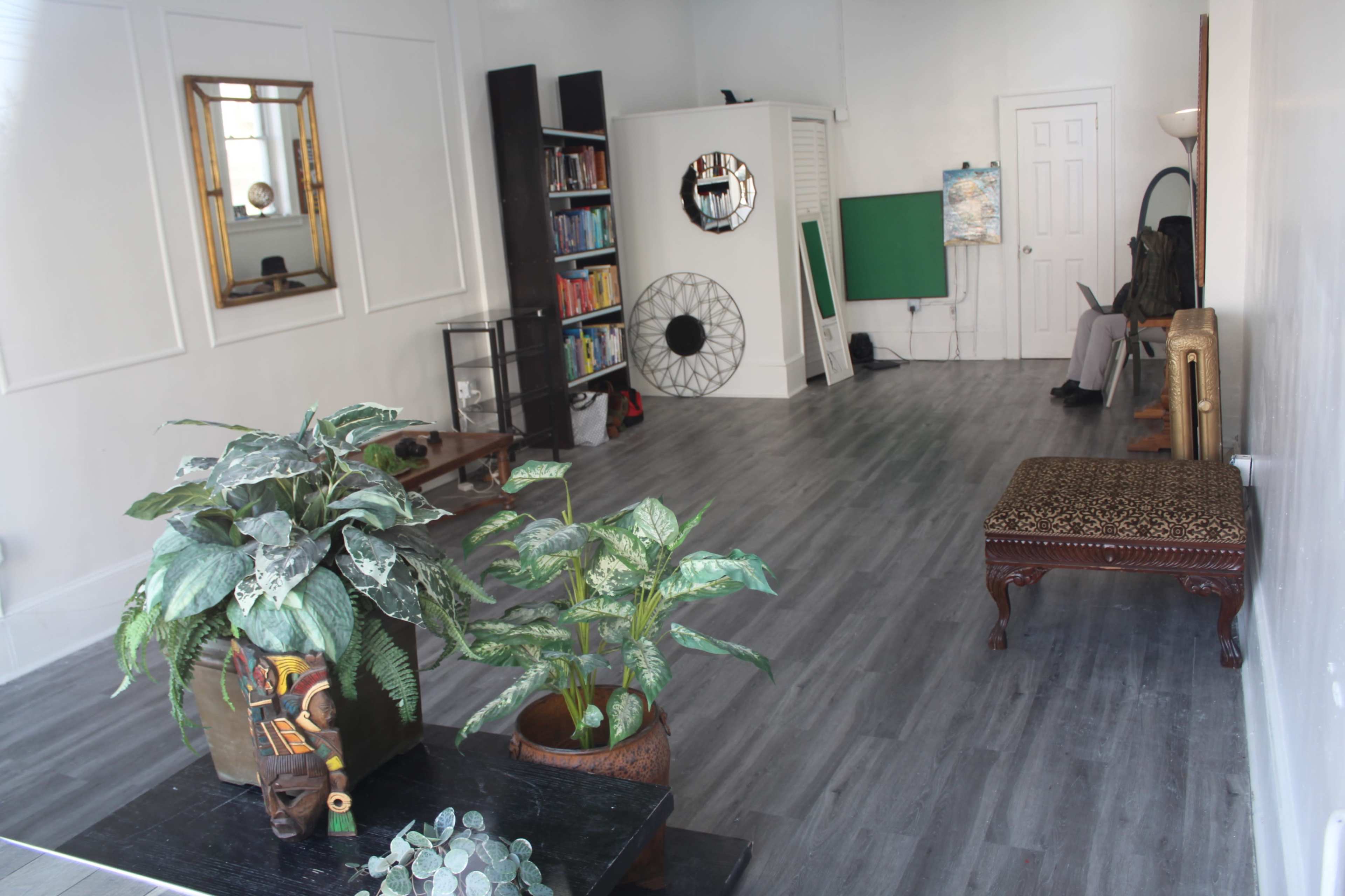 The Wood Image in Maplewood, essex county, NJ