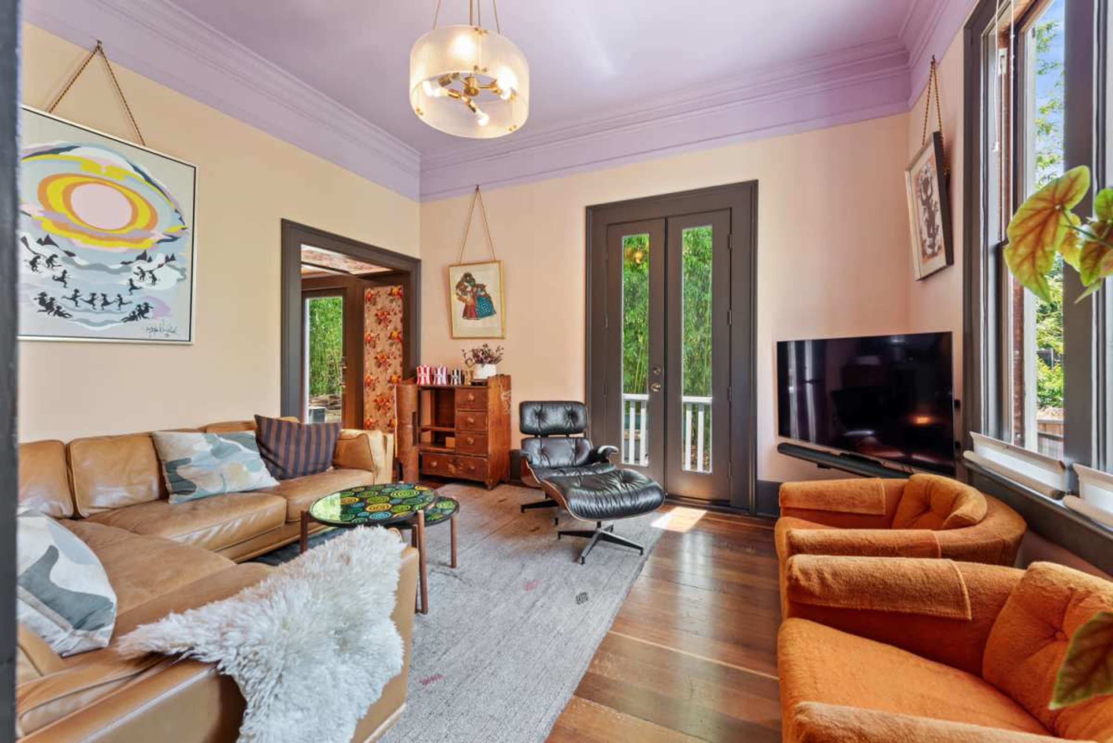 Design-Forward 1884 Victorian near Healdsburg Plaza Image in Healdsburg, Healdsburg, CA