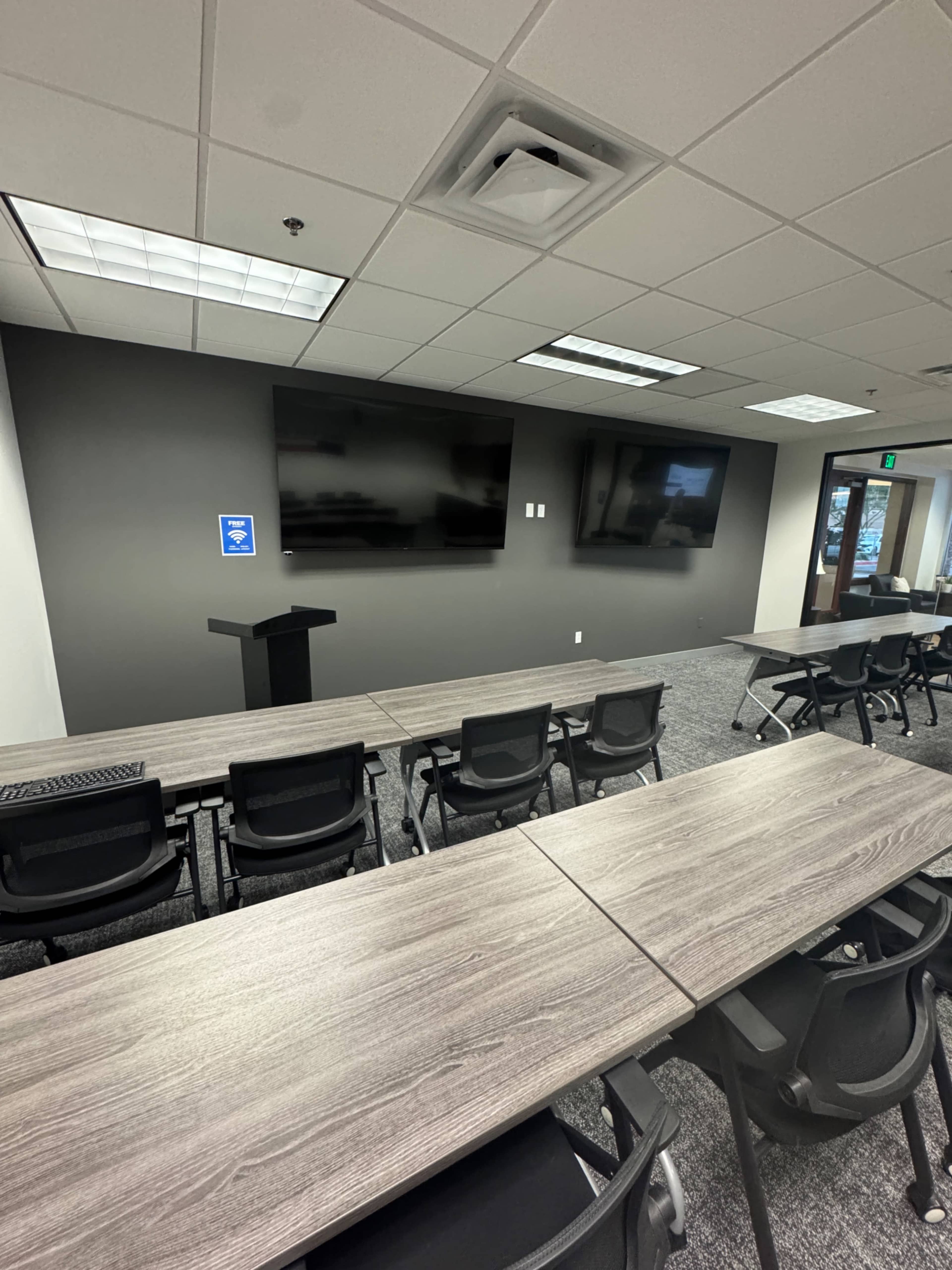 Desert Ridge Large Training Room Image in Desert View Village, Phoenix, AZ