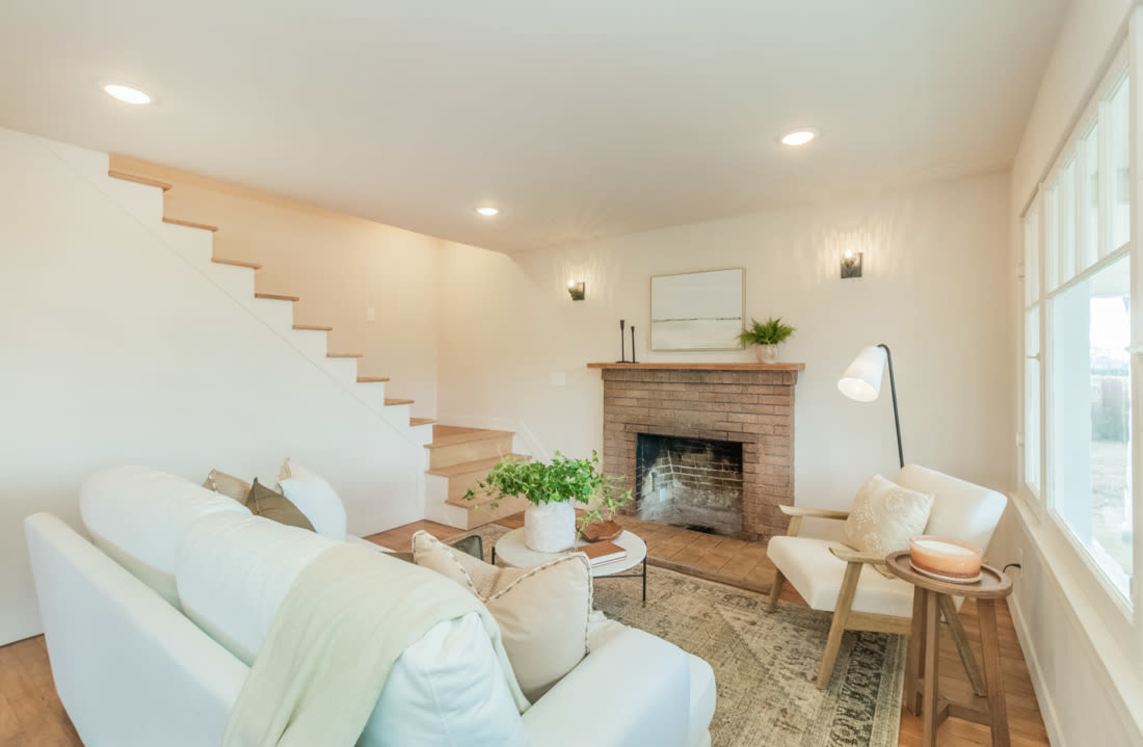 Fresno Farmhouse with Olive Orchards Image in , Reedley, CA