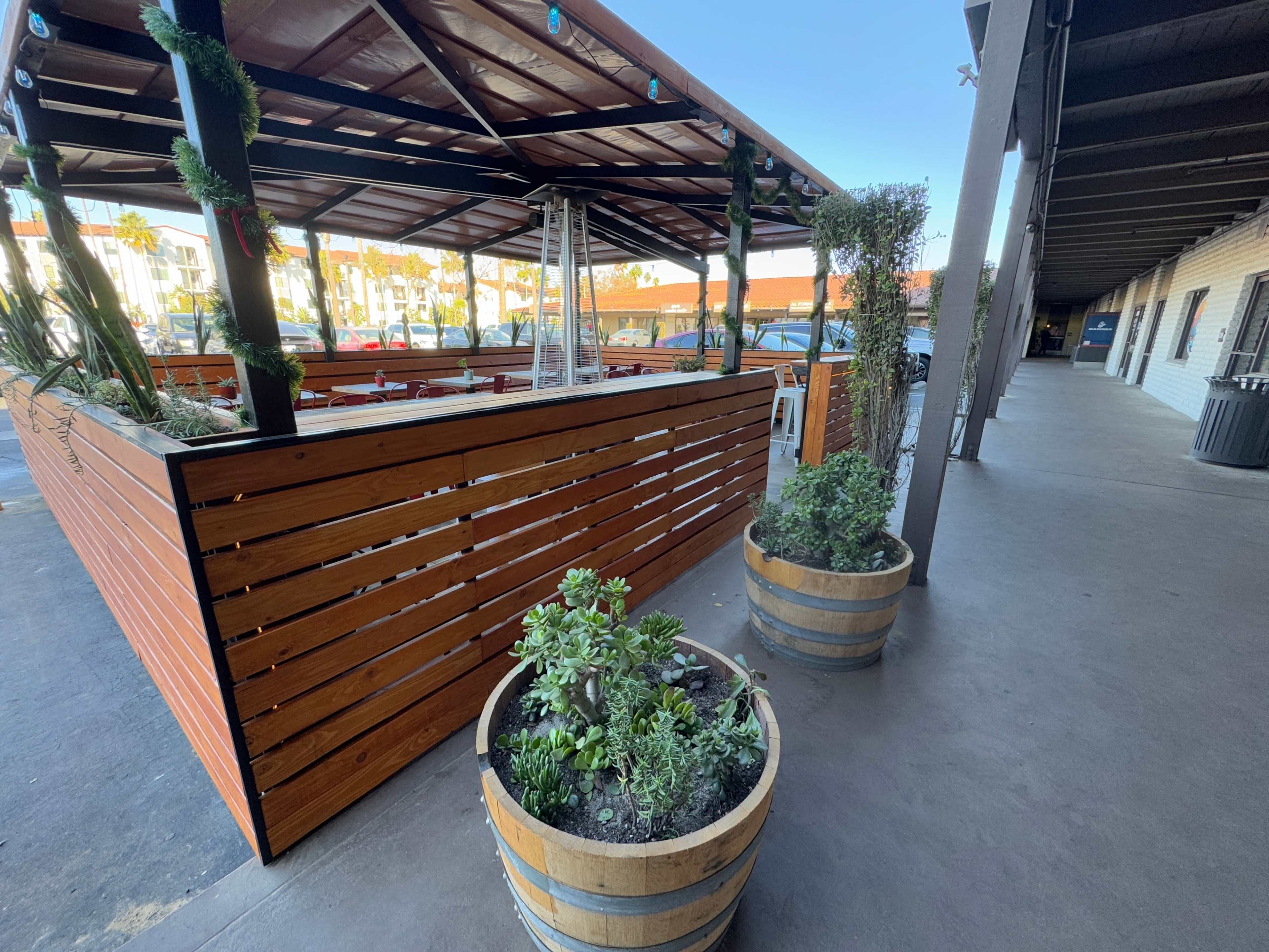 Industrial-Inspired Patio Image in Mesa Verde, Costa Mesa, CA