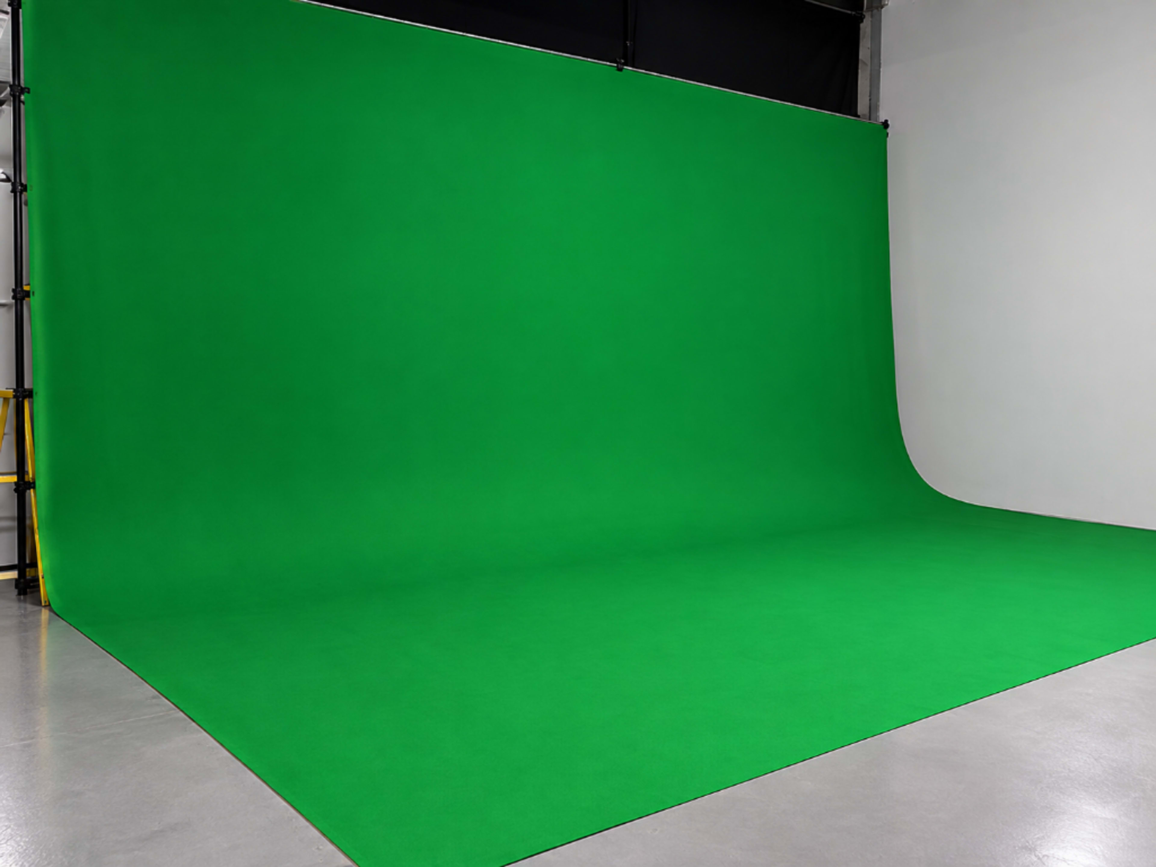 Giant cloth green screen